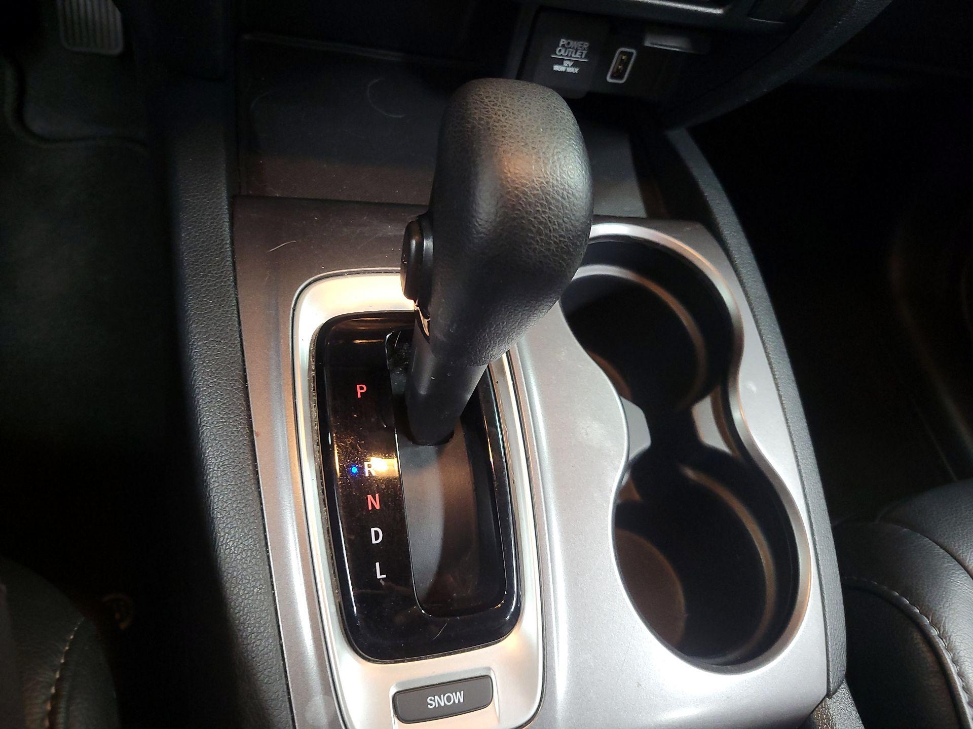 Thumbnail: 2020 Honda Pilot - 16