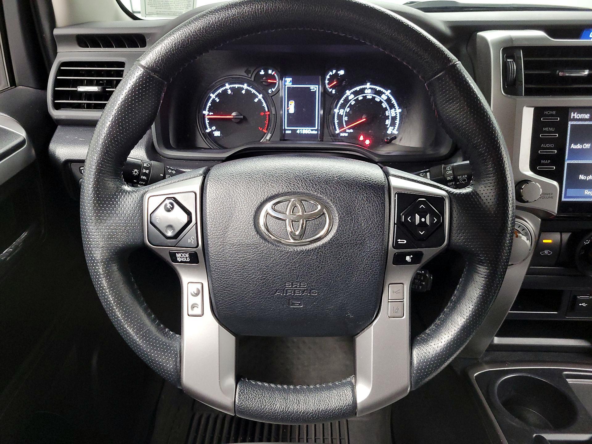 Thumbnail: 2023 Toyota 4Runner - 10