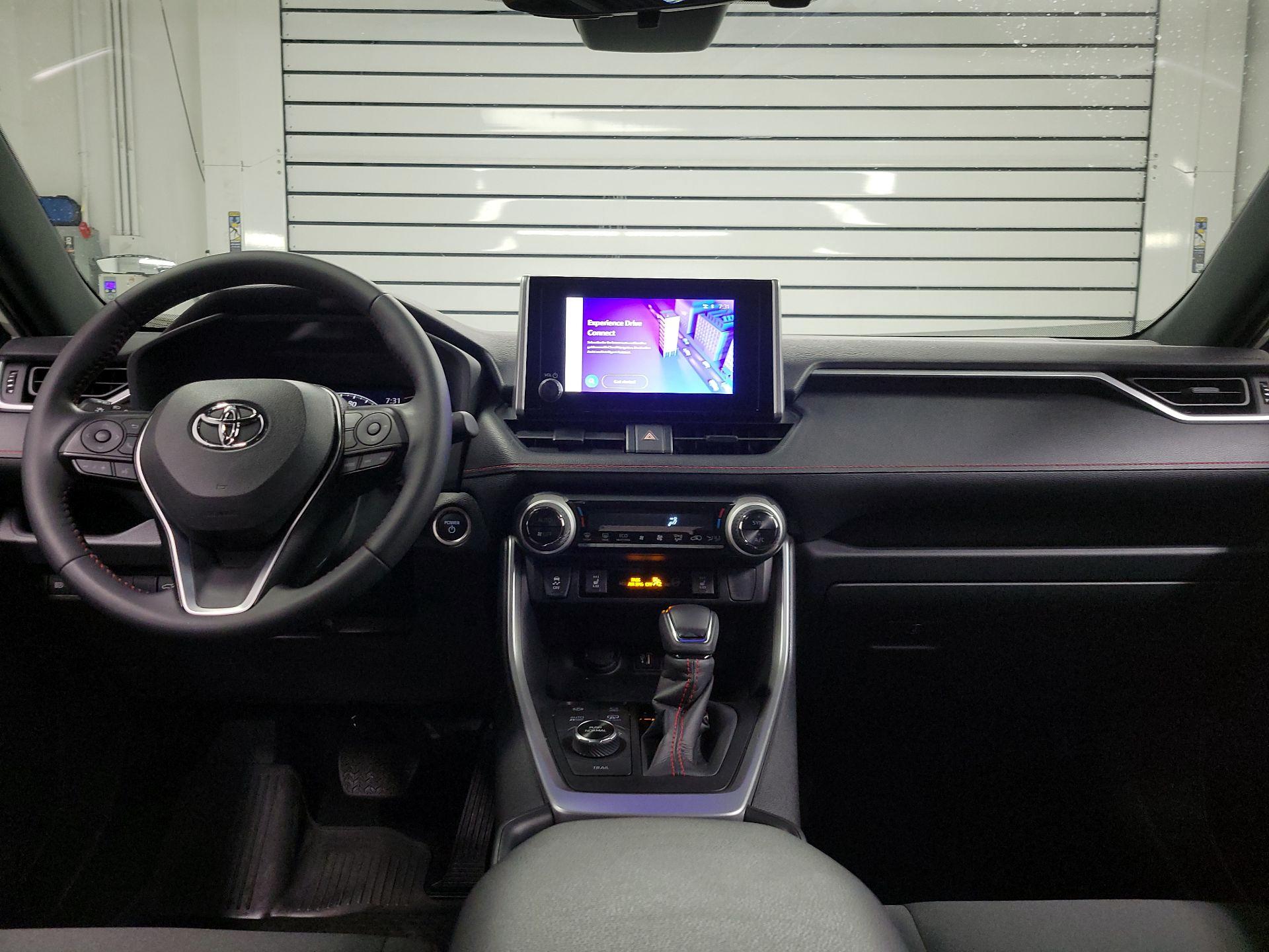 Thumbnail: 2024 Toyota RAV4 - 9
