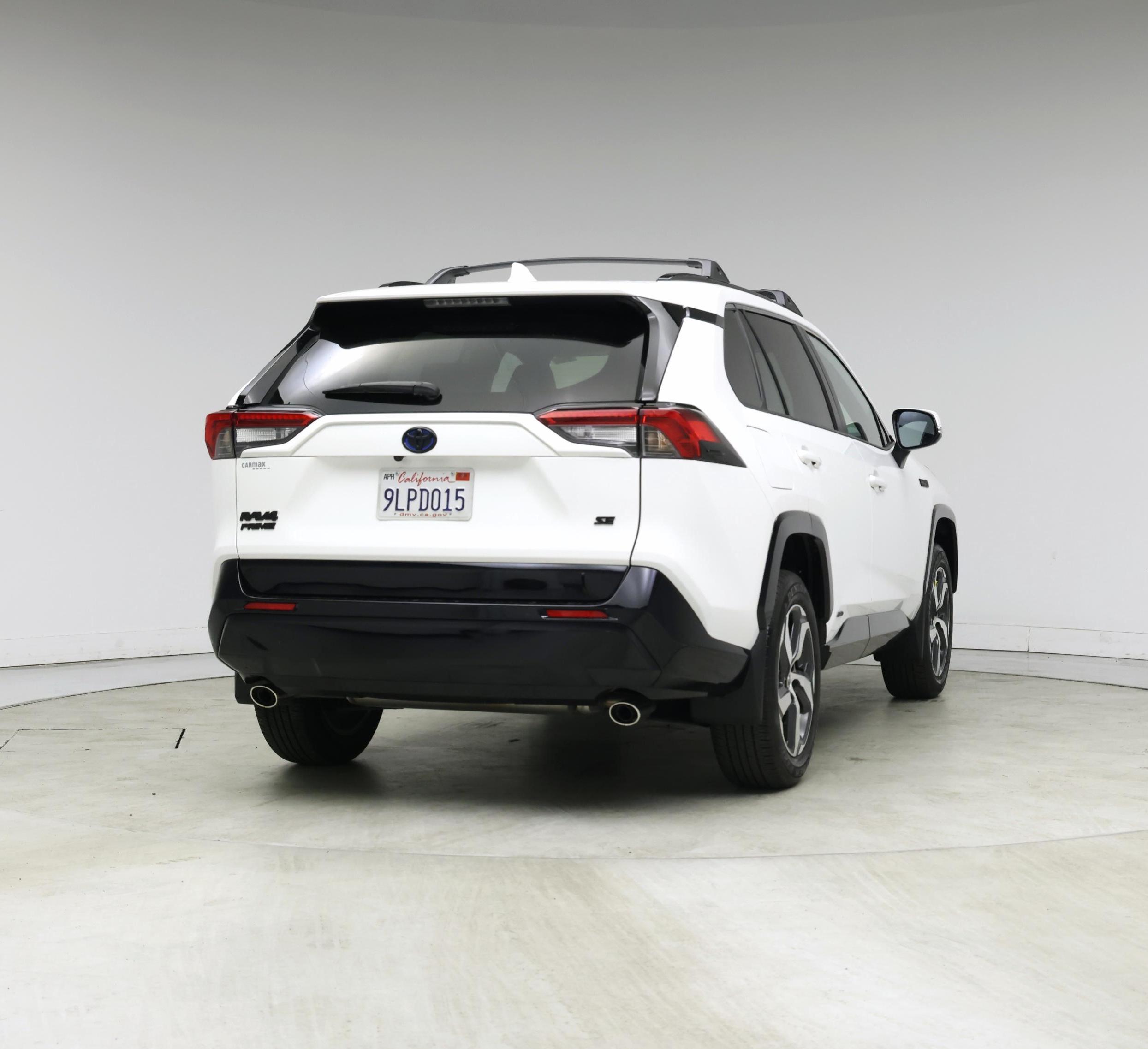 Thumbnail: 2024 Toyota RAV4 - 8