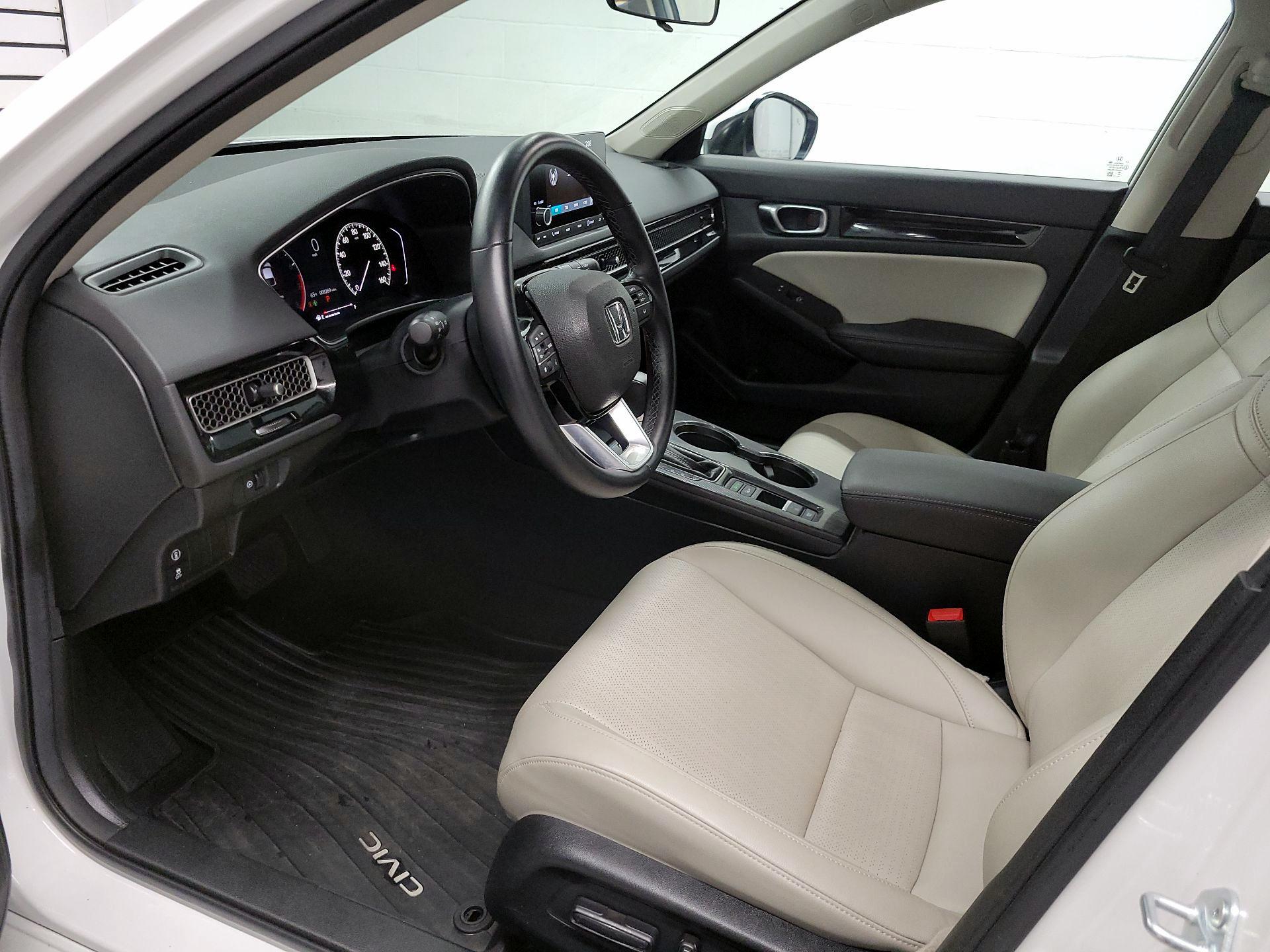 Thumbnail: 2024 Honda Civic - 11