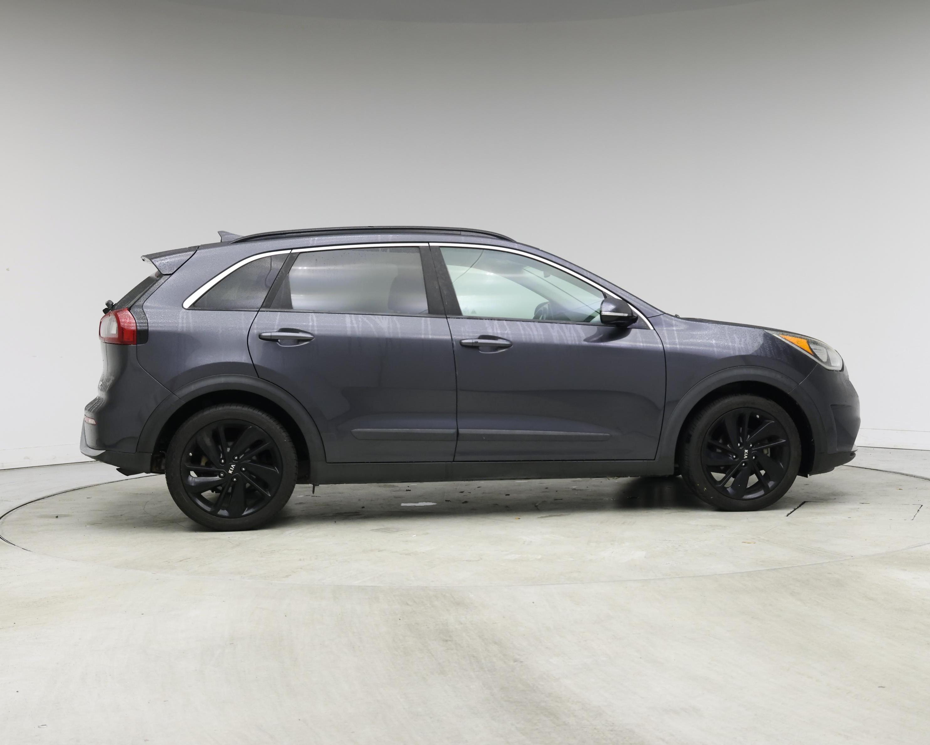 Thumbnail: 2018 Kia Niro - 7