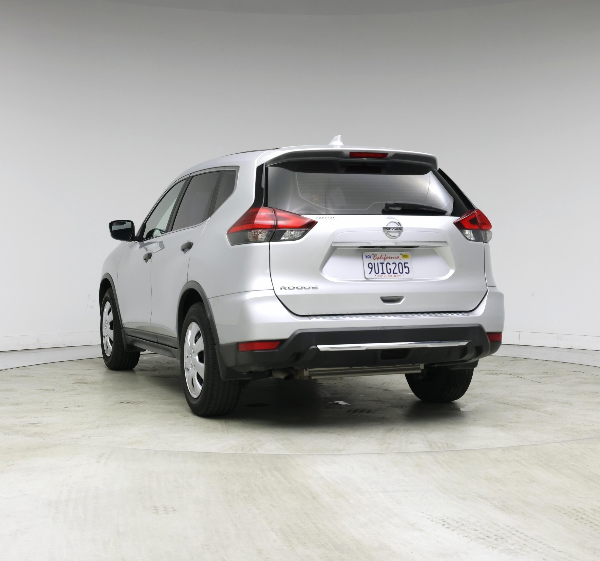 Thumbnail: 2017 Nissan Rogue - 2