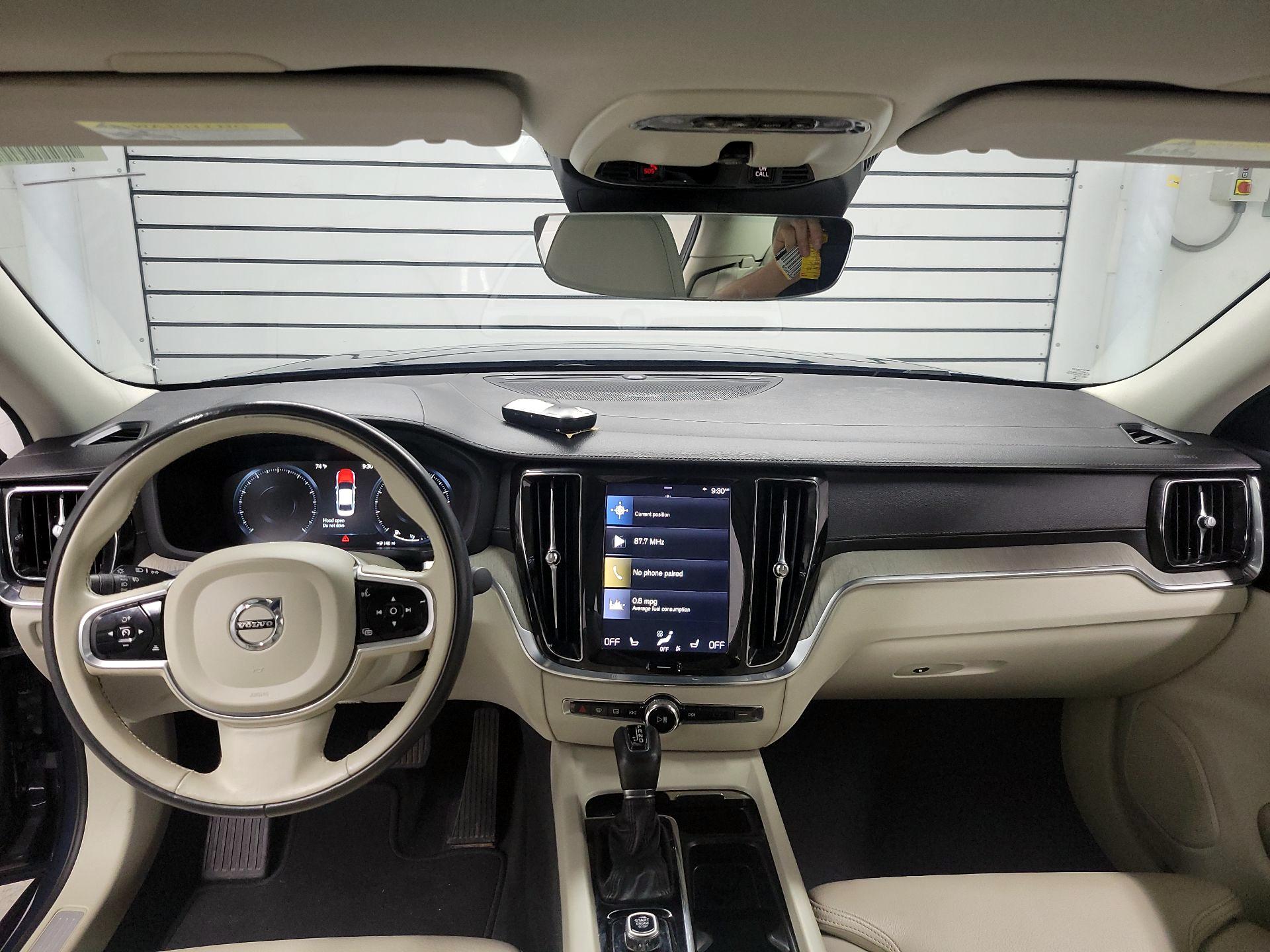 Thumbnail: 2020 Volvo S60 - 9