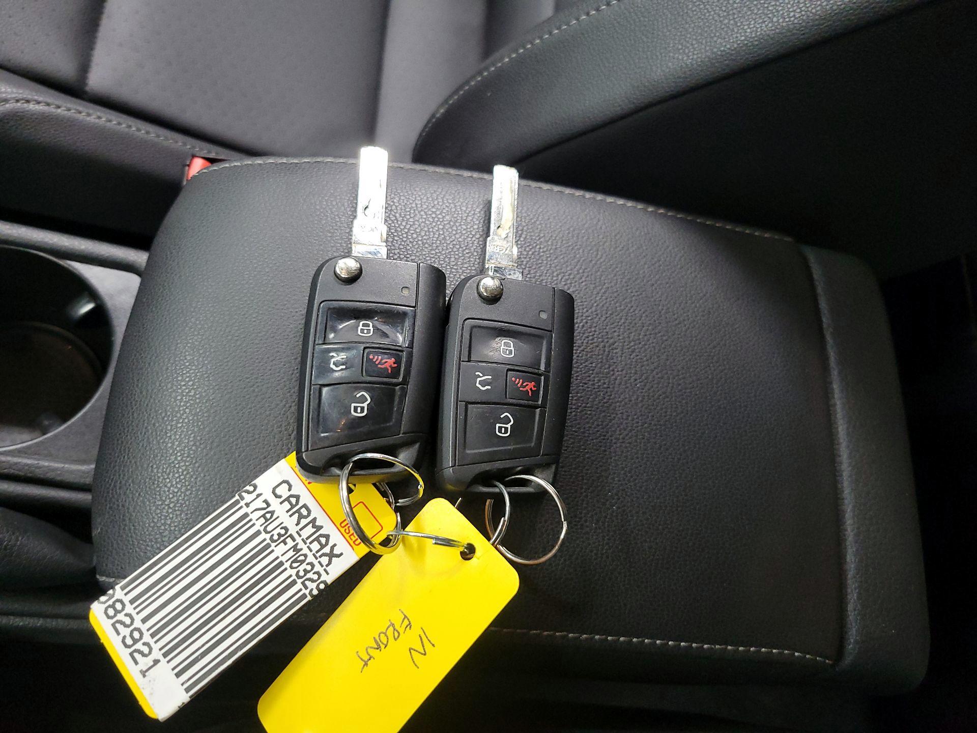 Thumbnail: 2015 Volkswagen Golf - 20