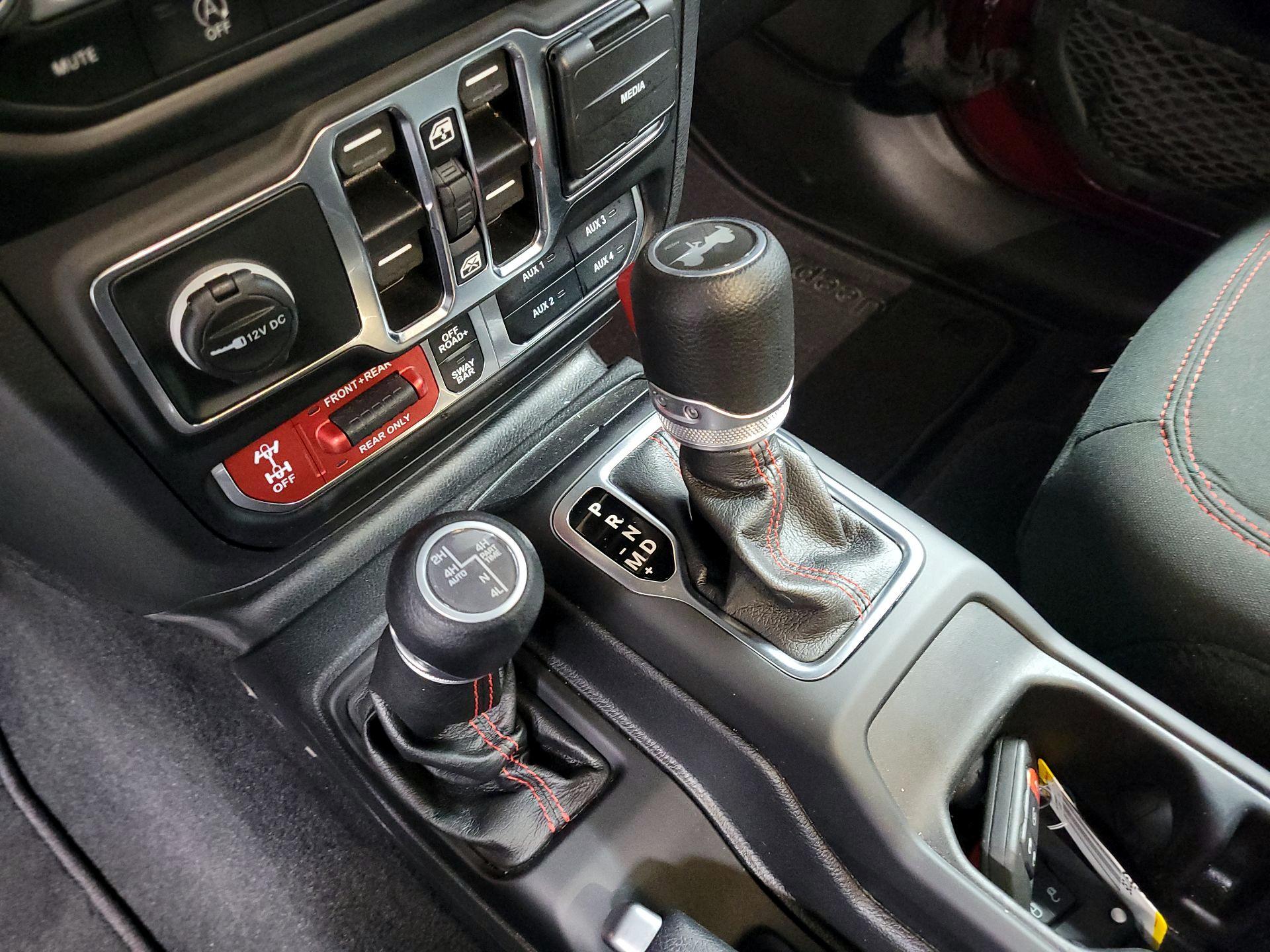 Thumbnail: 2021 Jeep Wrangler - 18