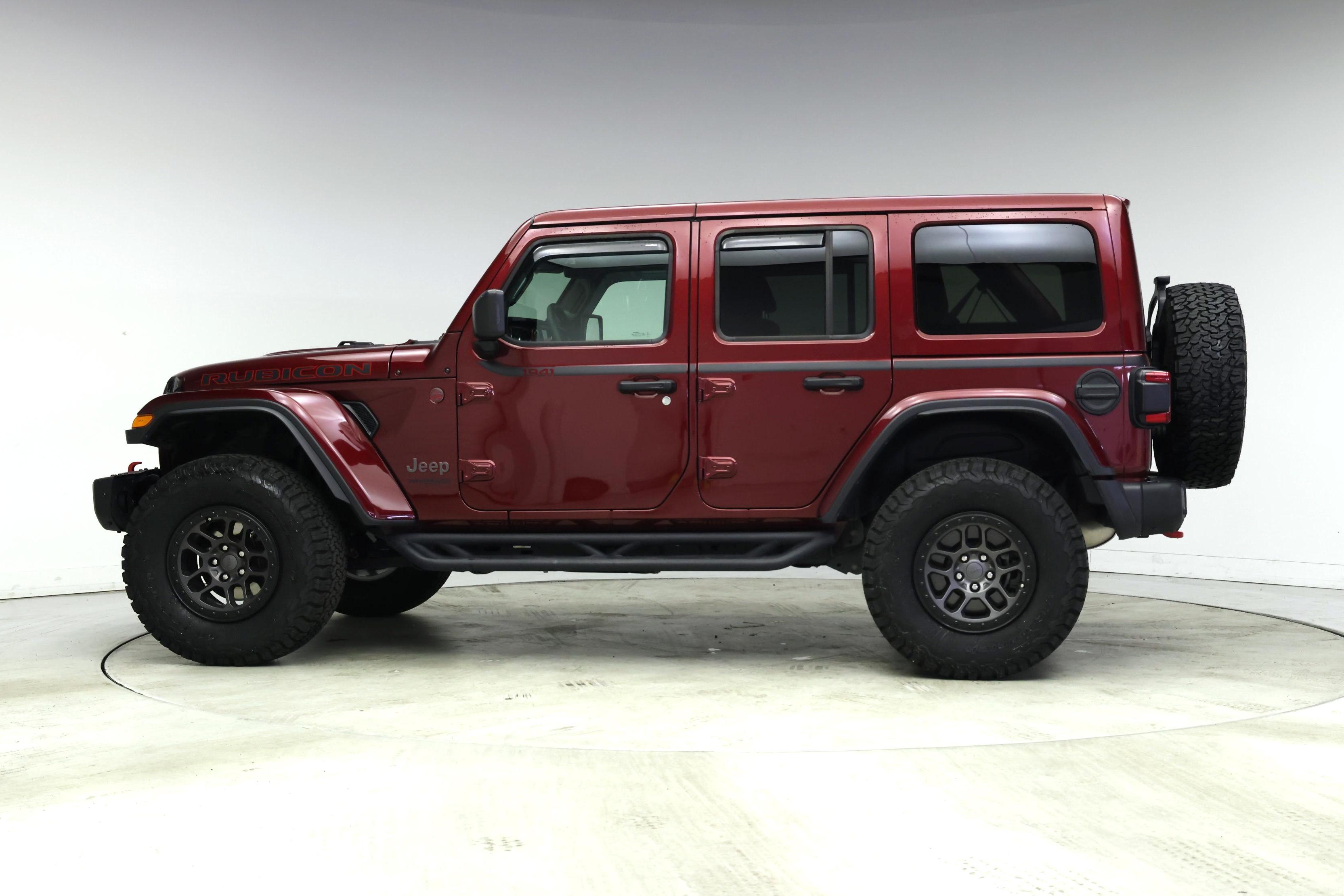 Thumbnail: 2021 Jeep Wrangler - 3