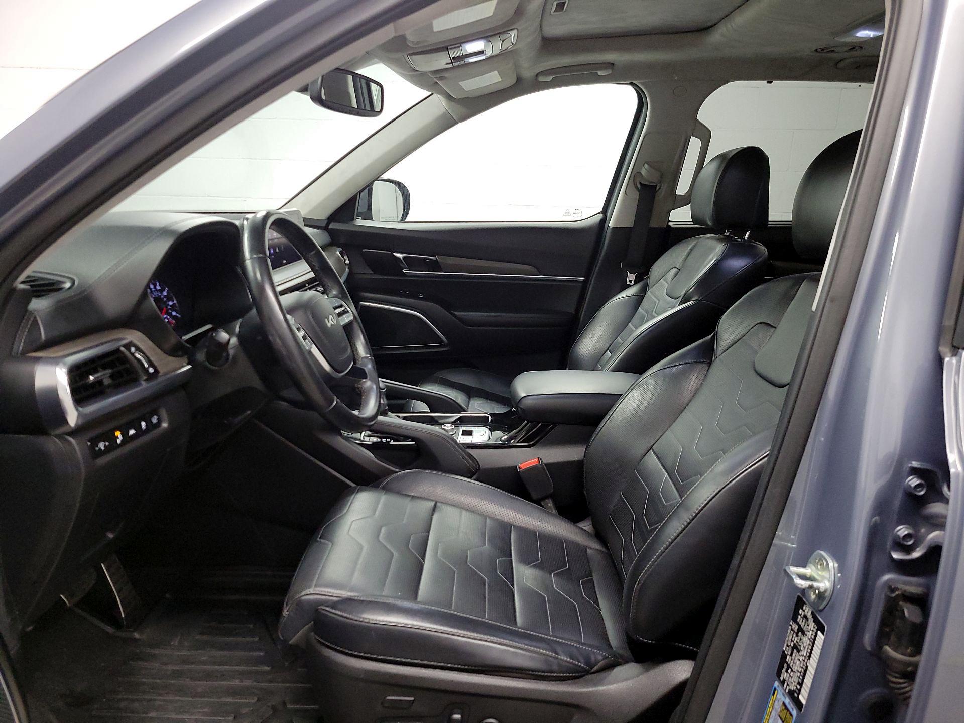 Thumbnail: 2022 Kia Telluride - 11