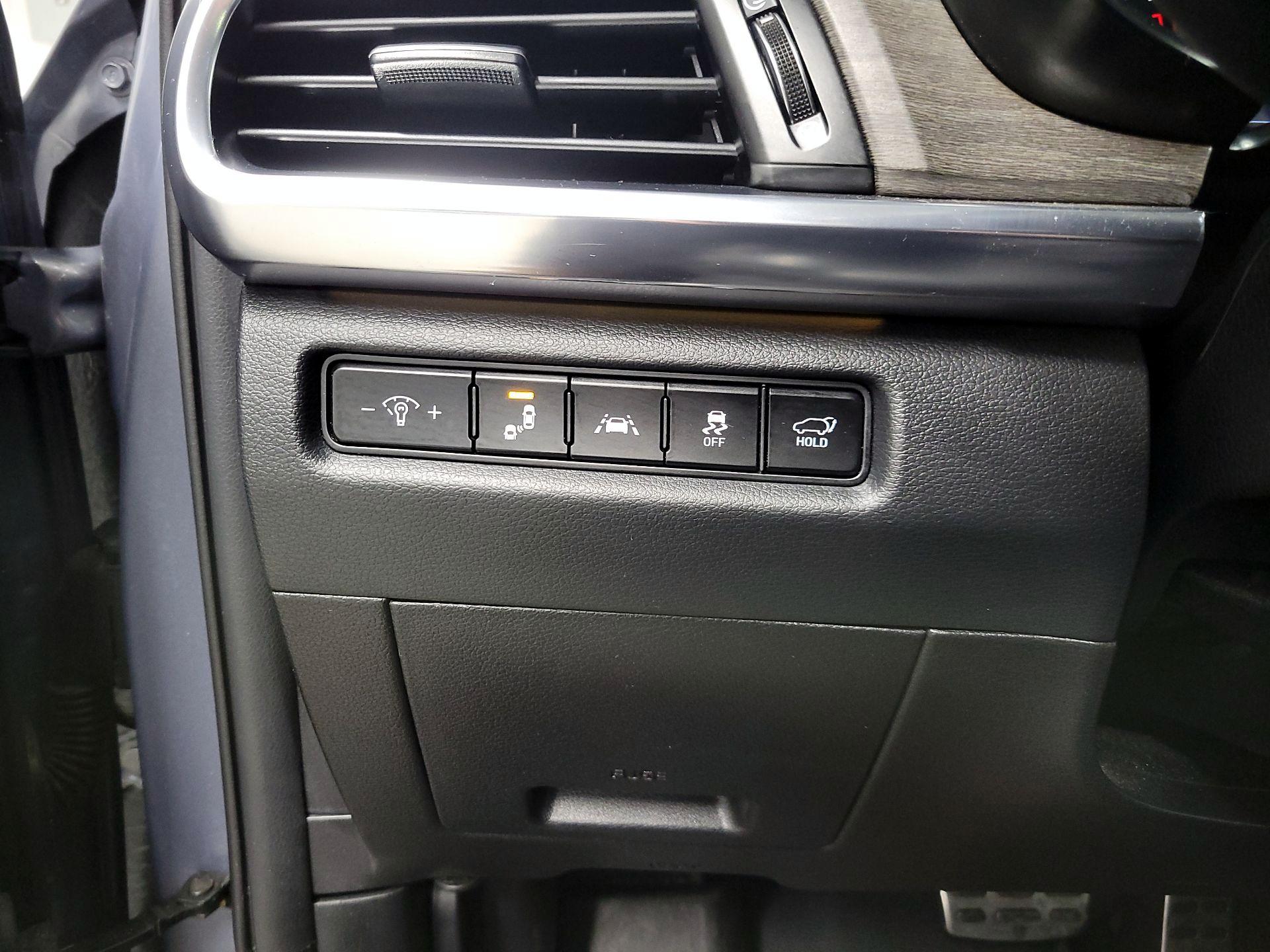 Thumbnail: 2022 Kia Telluride - 13