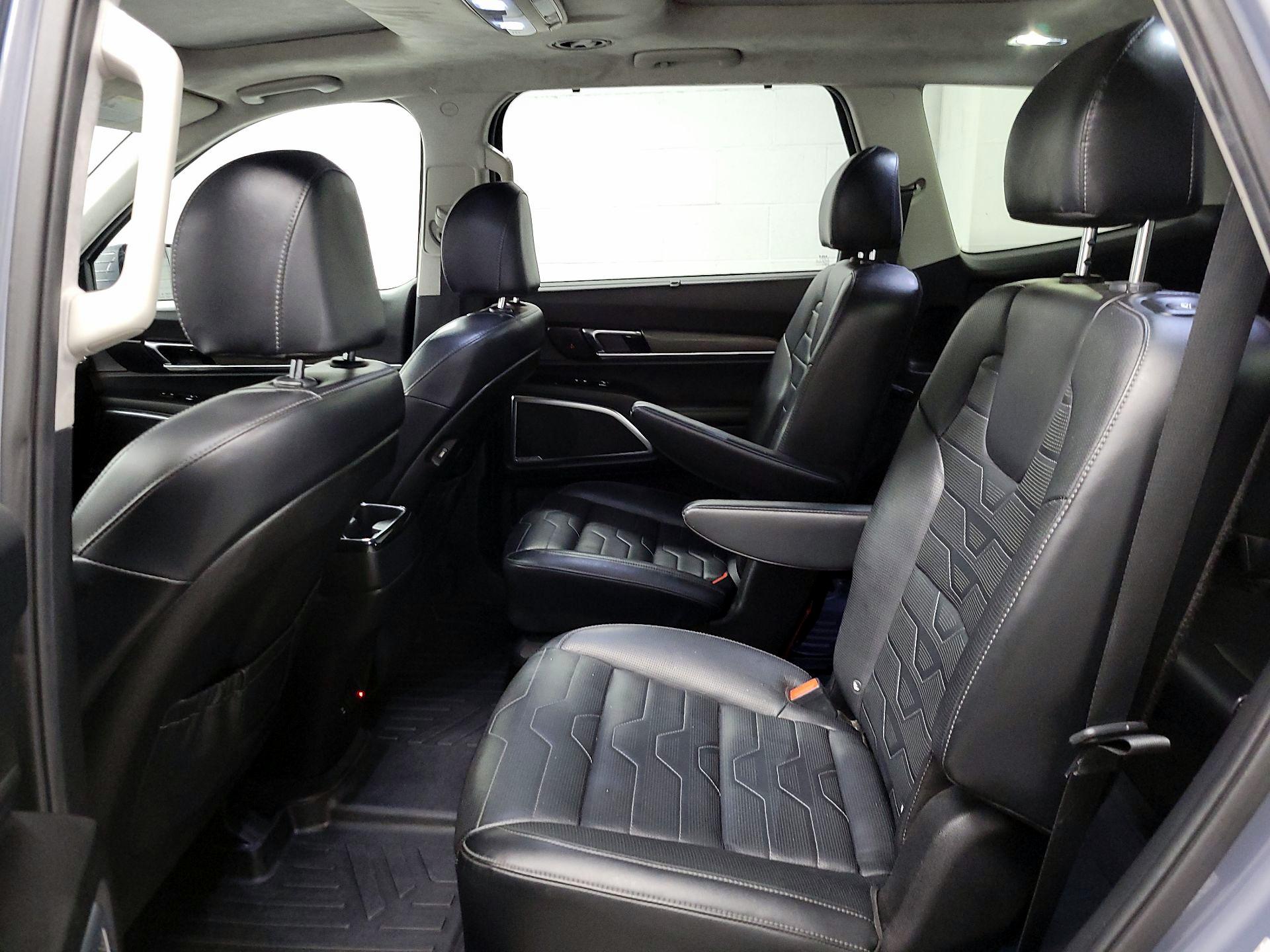 Thumbnail: 2022 Kia Telluride - 18