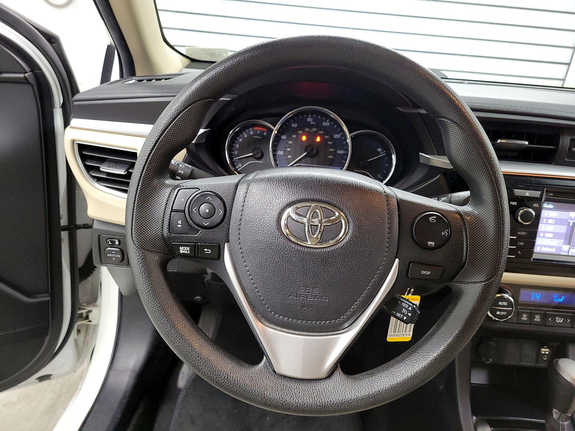 Thumbnail: 2016 Toyota Corolla - 10