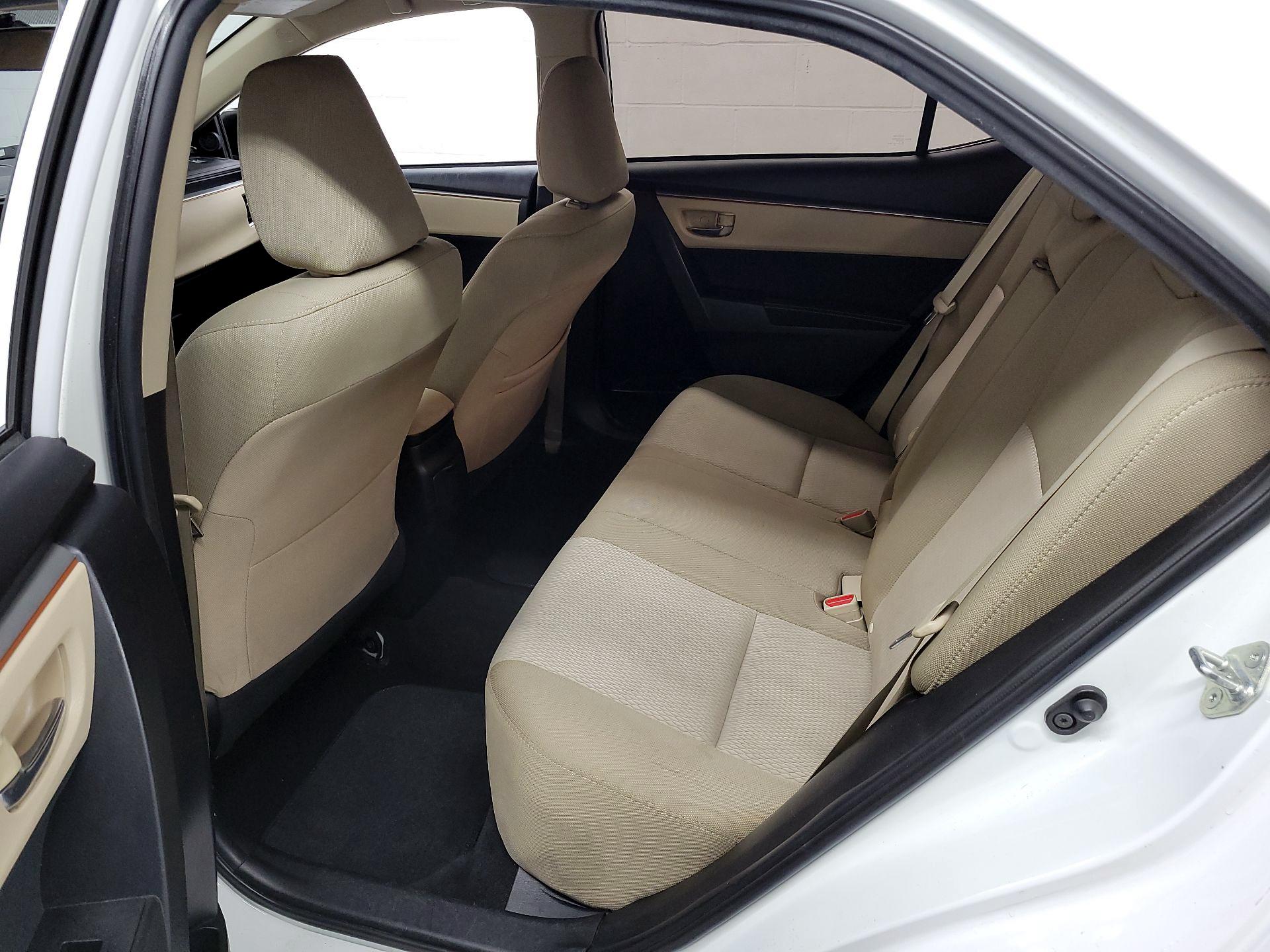 Thumbnail: 2016 Toyota Corolla - 19