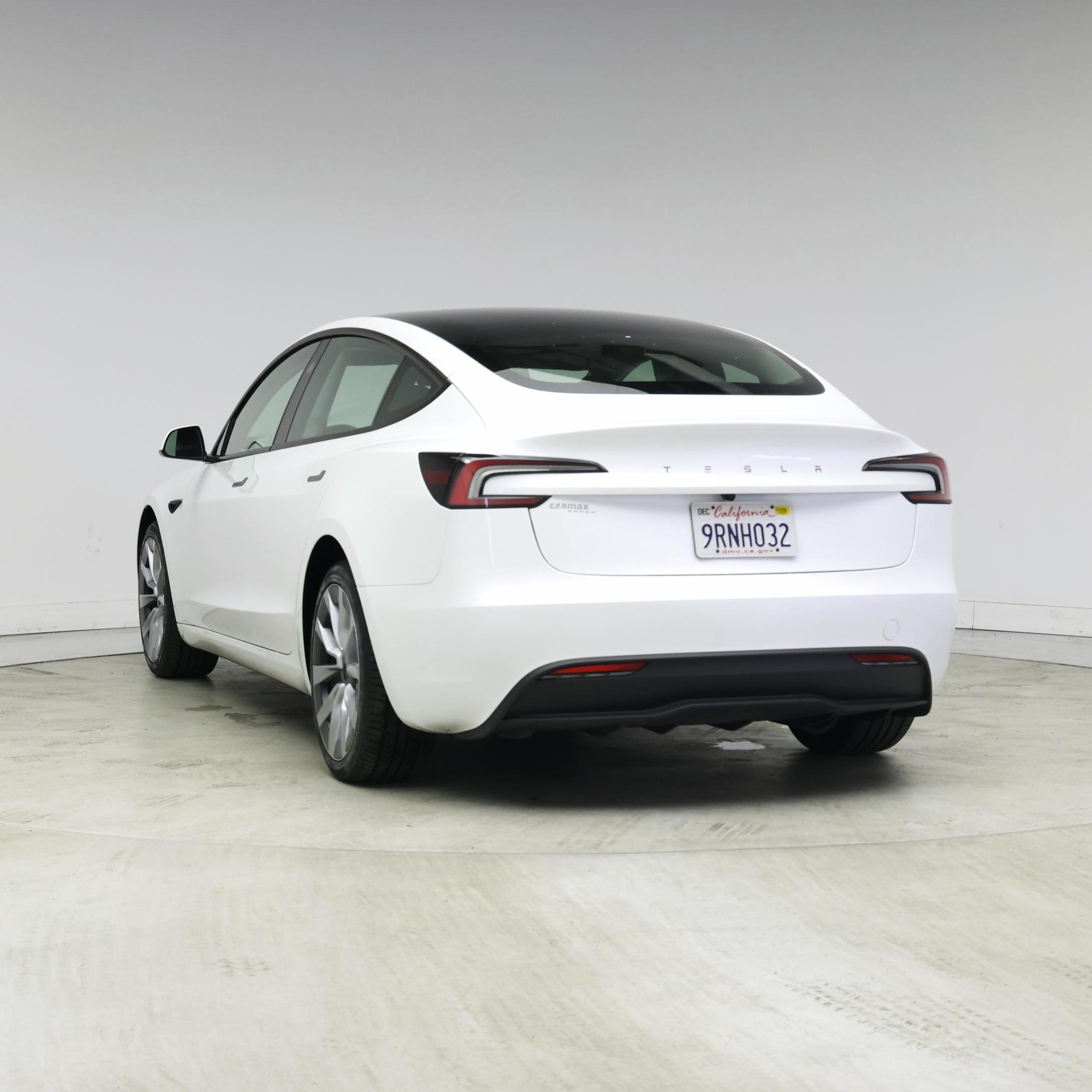 Thumbnail: 2025 Tesla Model 3 - 2