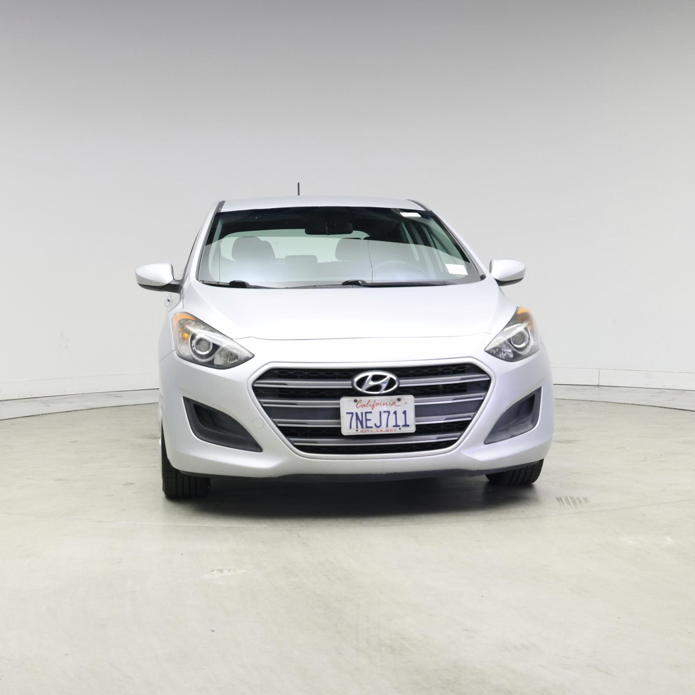 Thumbnail: 2016 Hyundai Elantra - 5