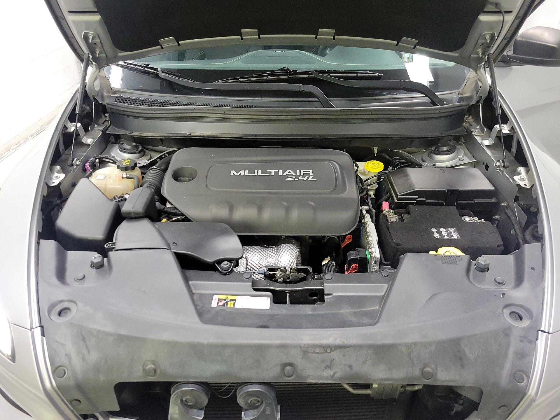 Thumbnail: 2015 Jeep Cherokee - 20