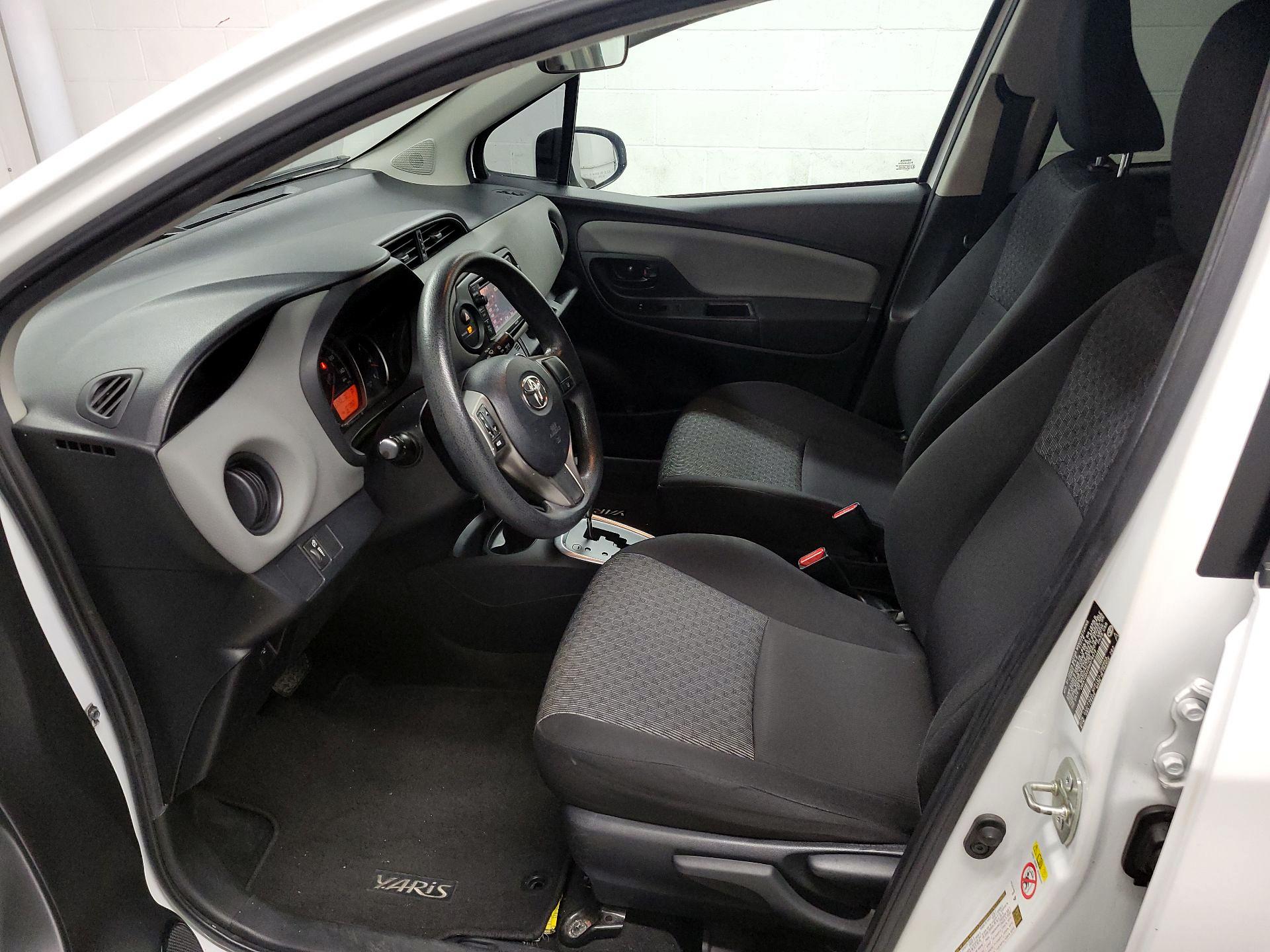 Thumbnail: 2017 Toyota Yaris - 11
