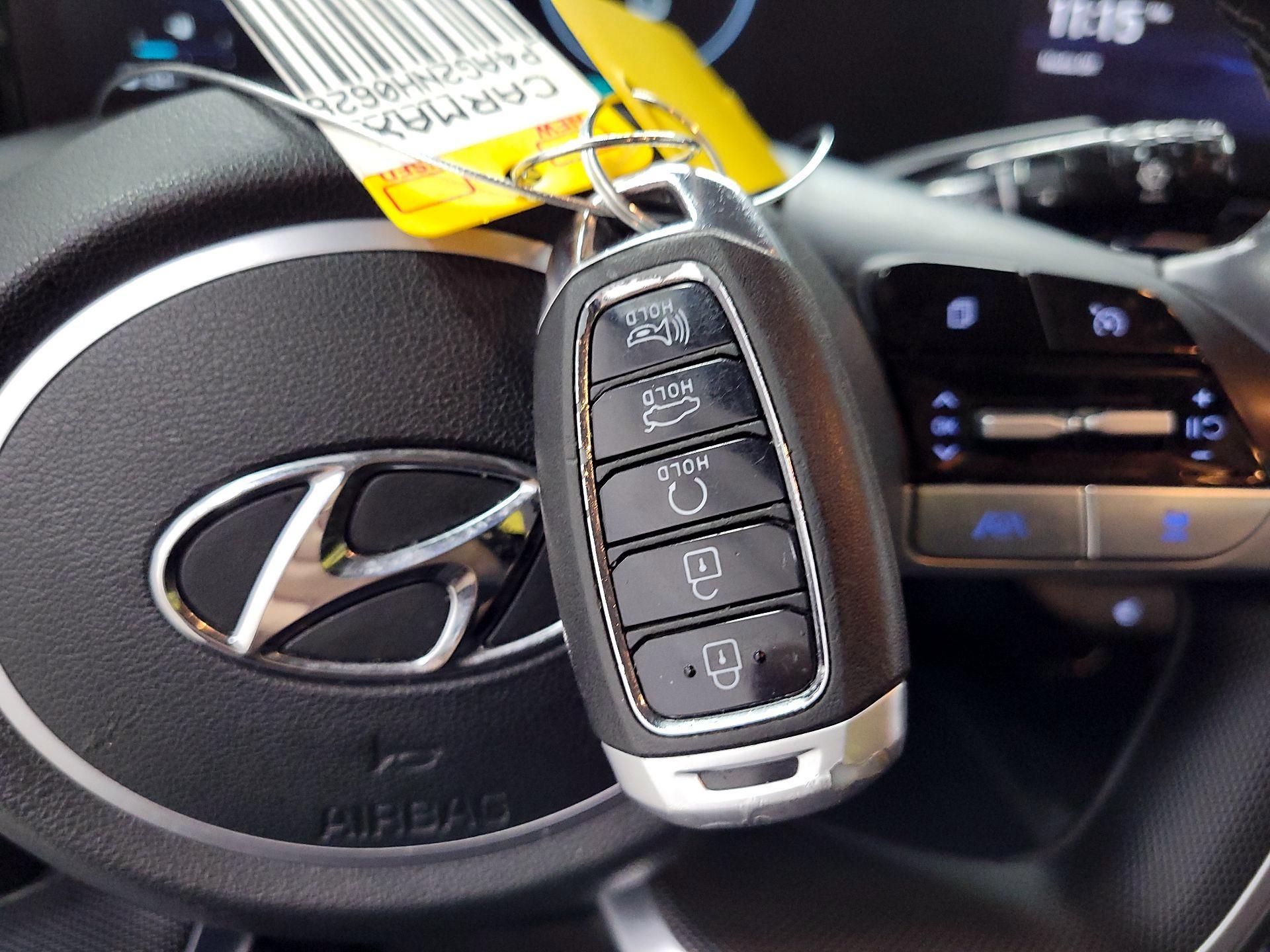 Thumbnail: 2022 Hyundai Elantra - 20