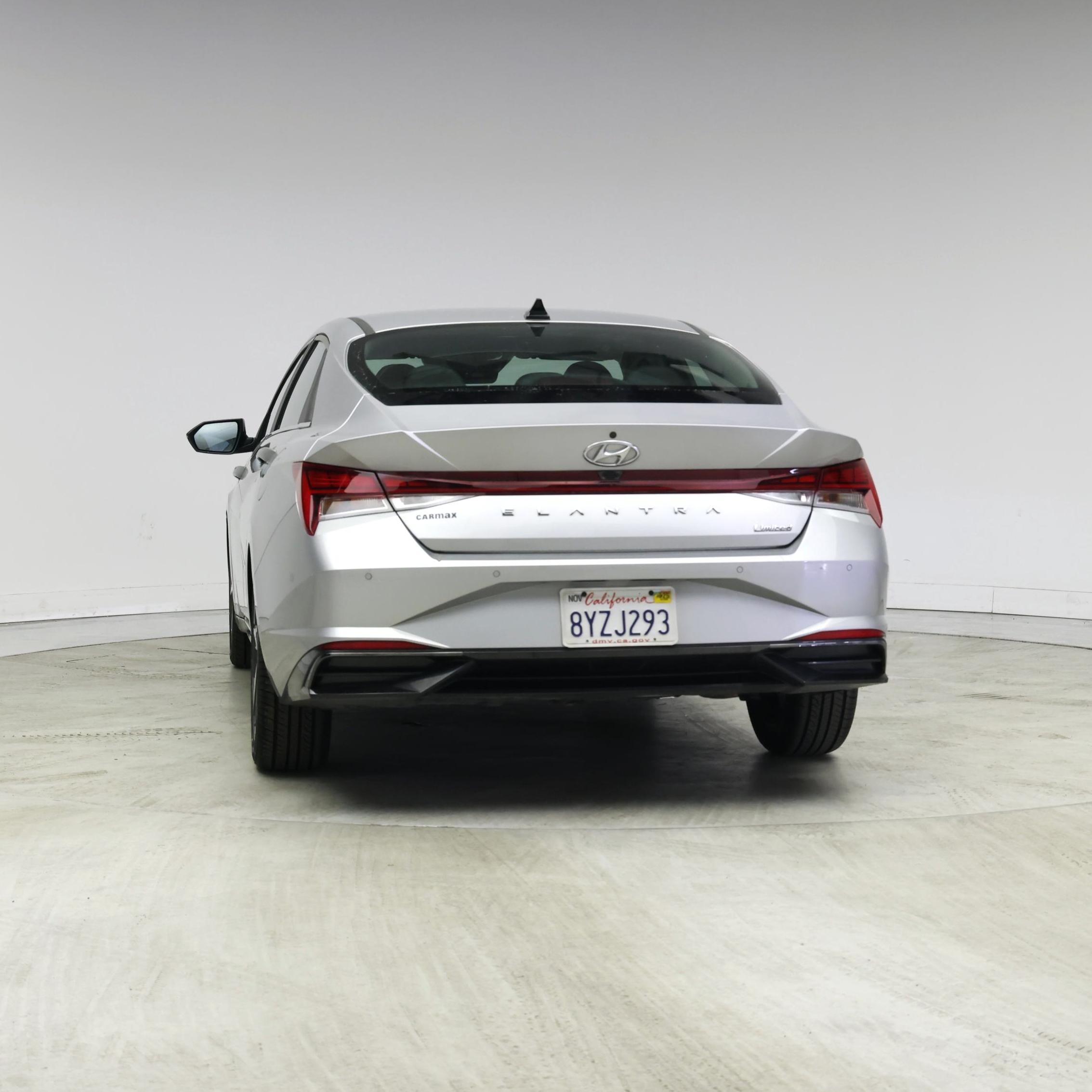 Thumbnail: 2022 Hyundai Elantra - 6