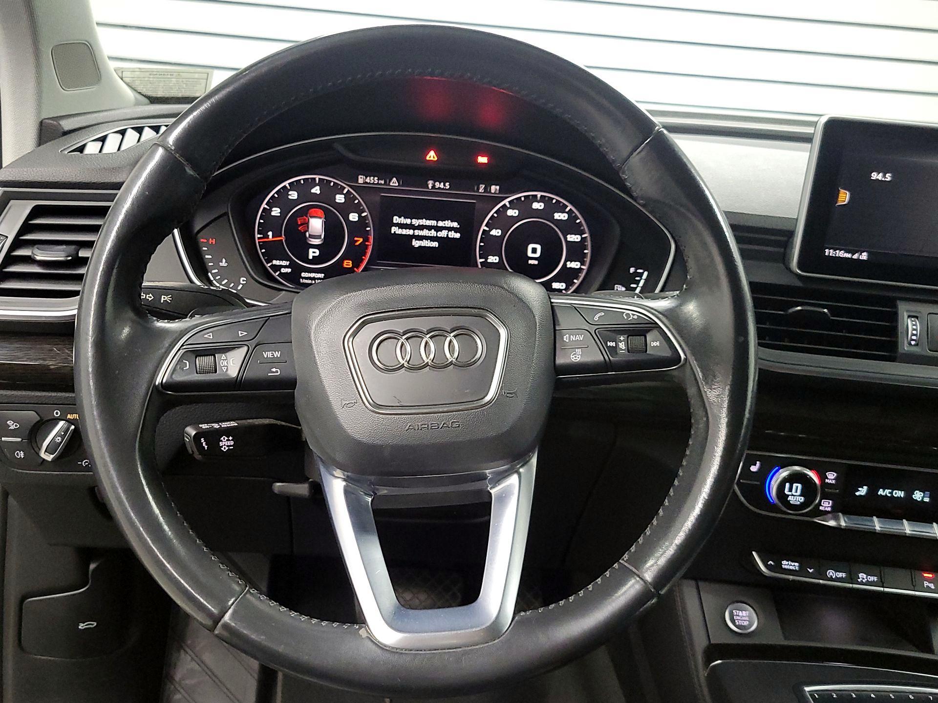 Thumbnail: 2020 Audi Q5 - 10