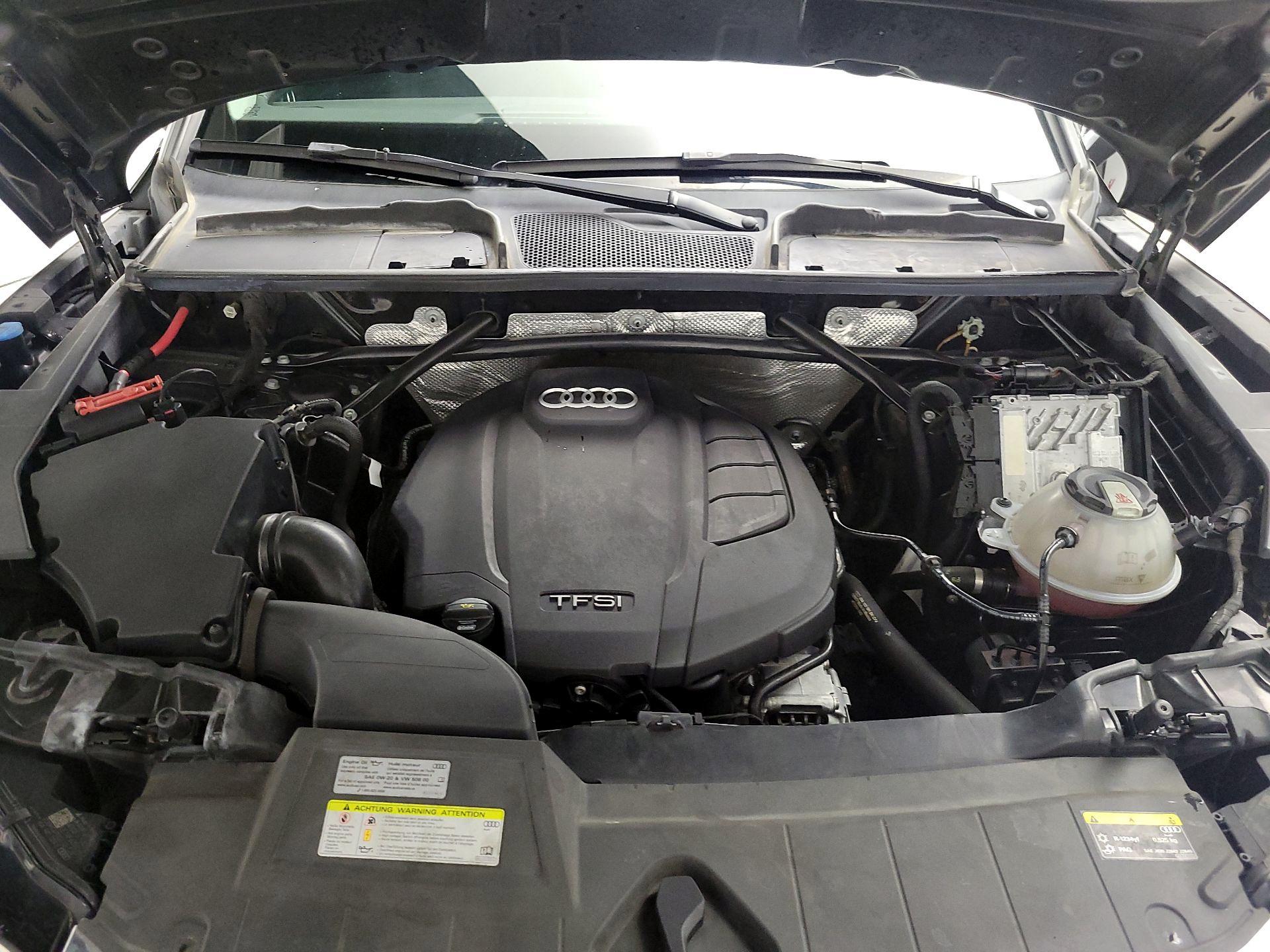 Thumbnail: 2020 Audi Q5 - 18