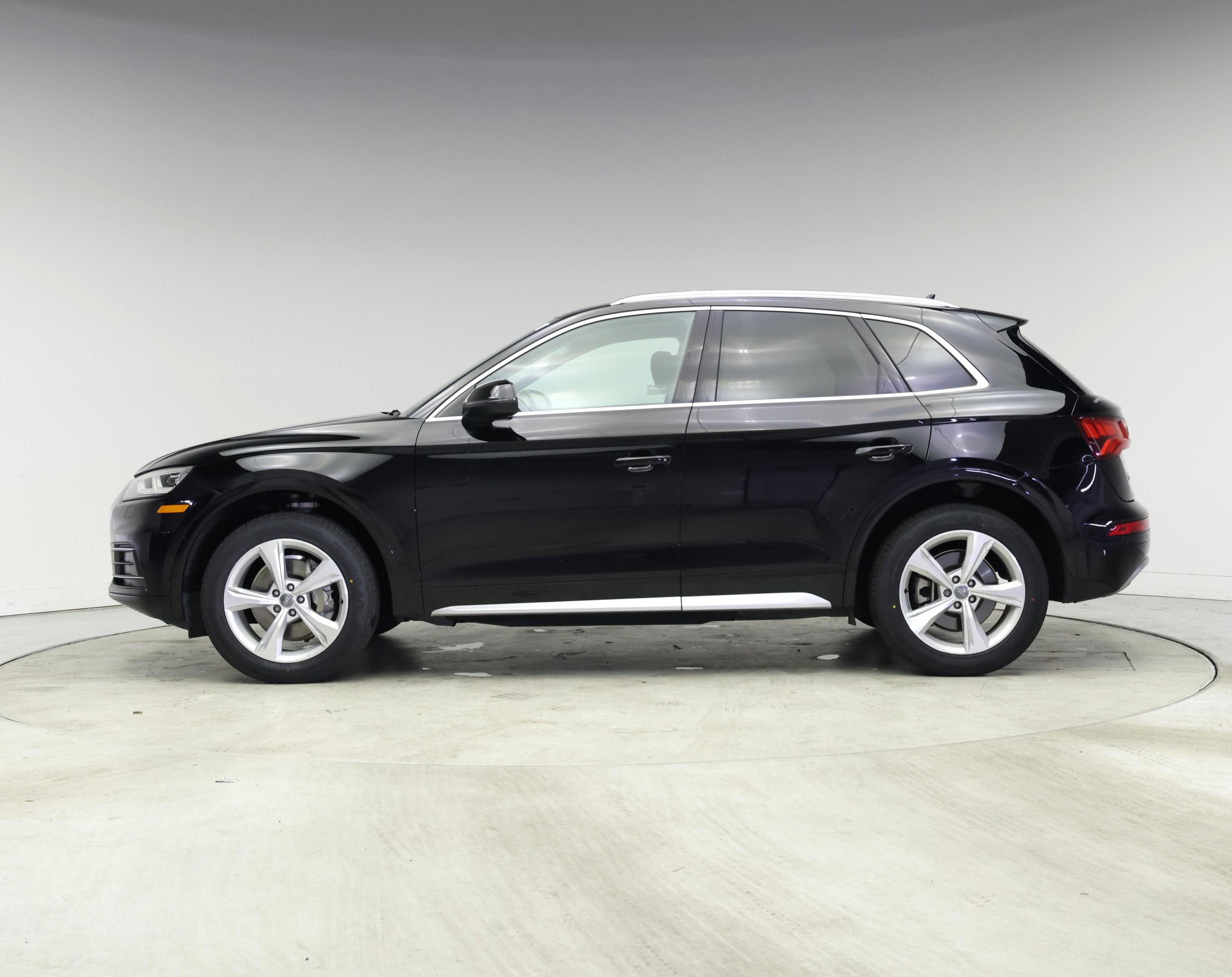 Thumbnail: 2020 Audi Q5 - 3