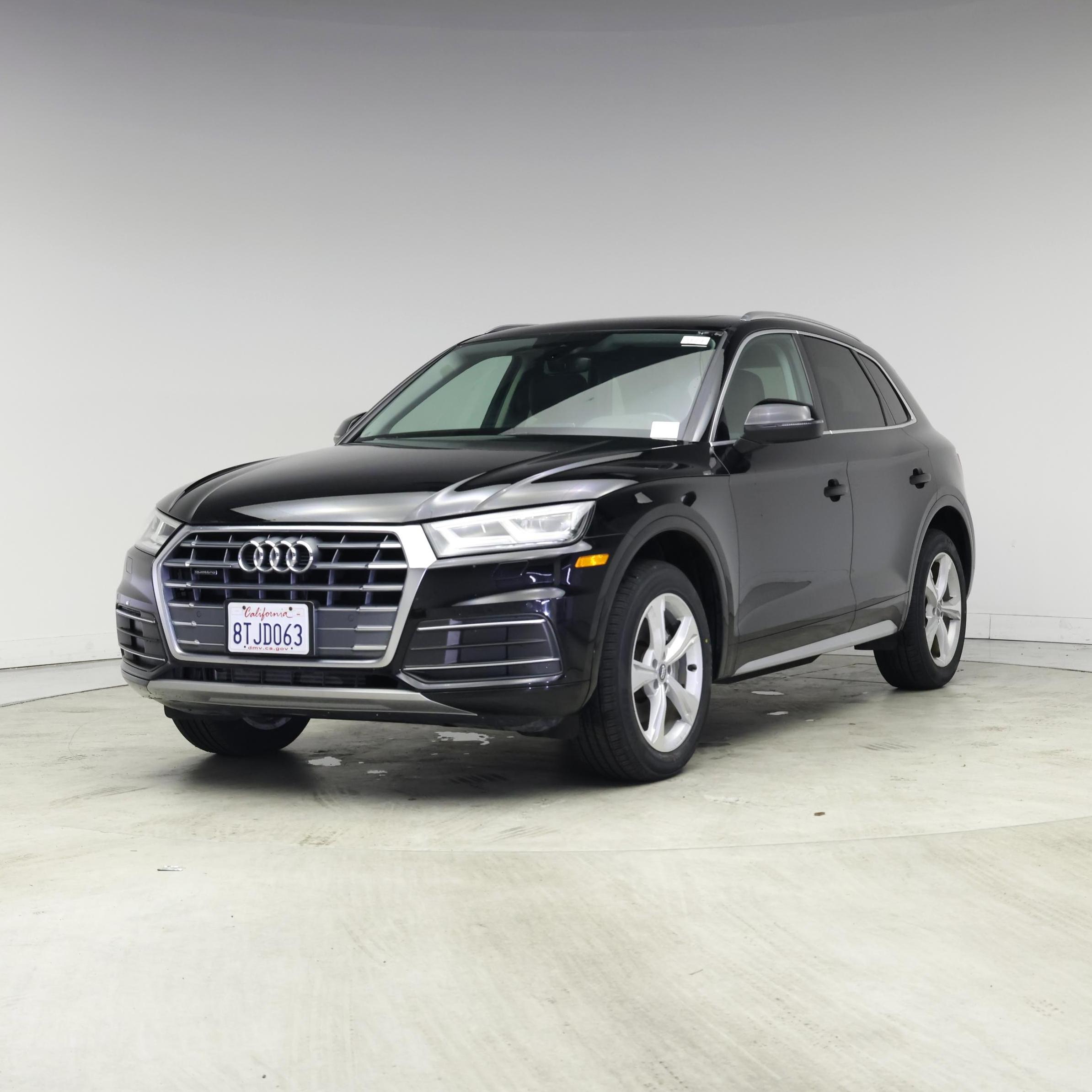 Thumbnail: 2020 Audi Q5 - 4