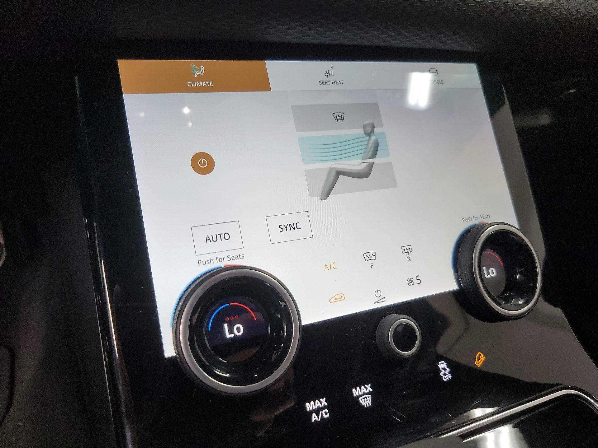 Thumbnail: 2023 Land Rover Range Rover Velar - 17