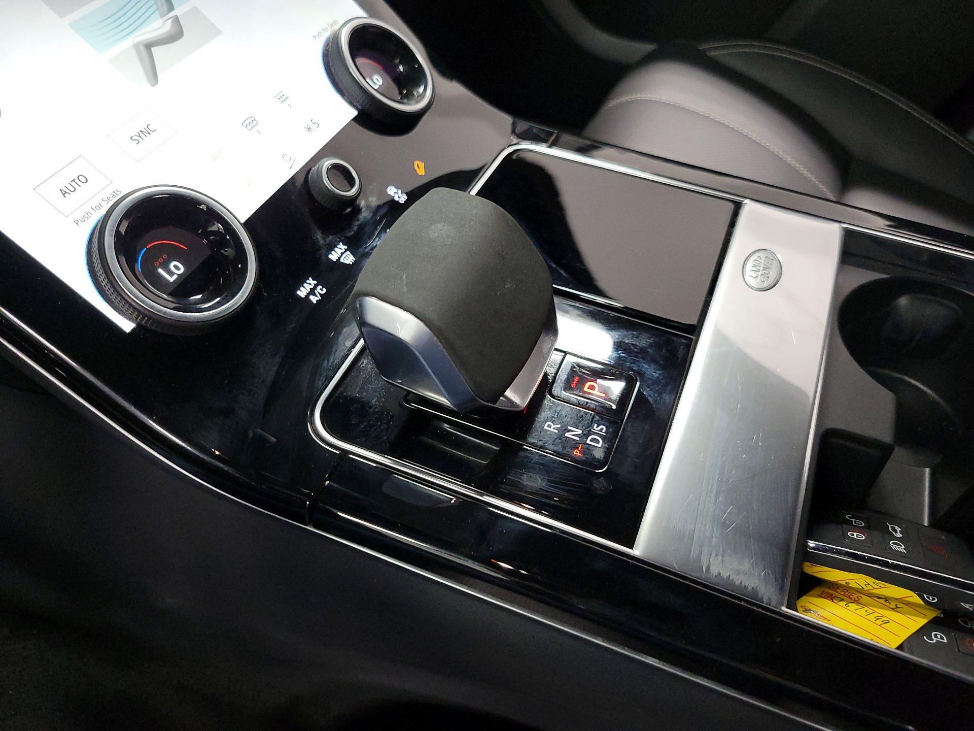 Thumbnail: 2023 Land Rover Range Rover Velar - 18