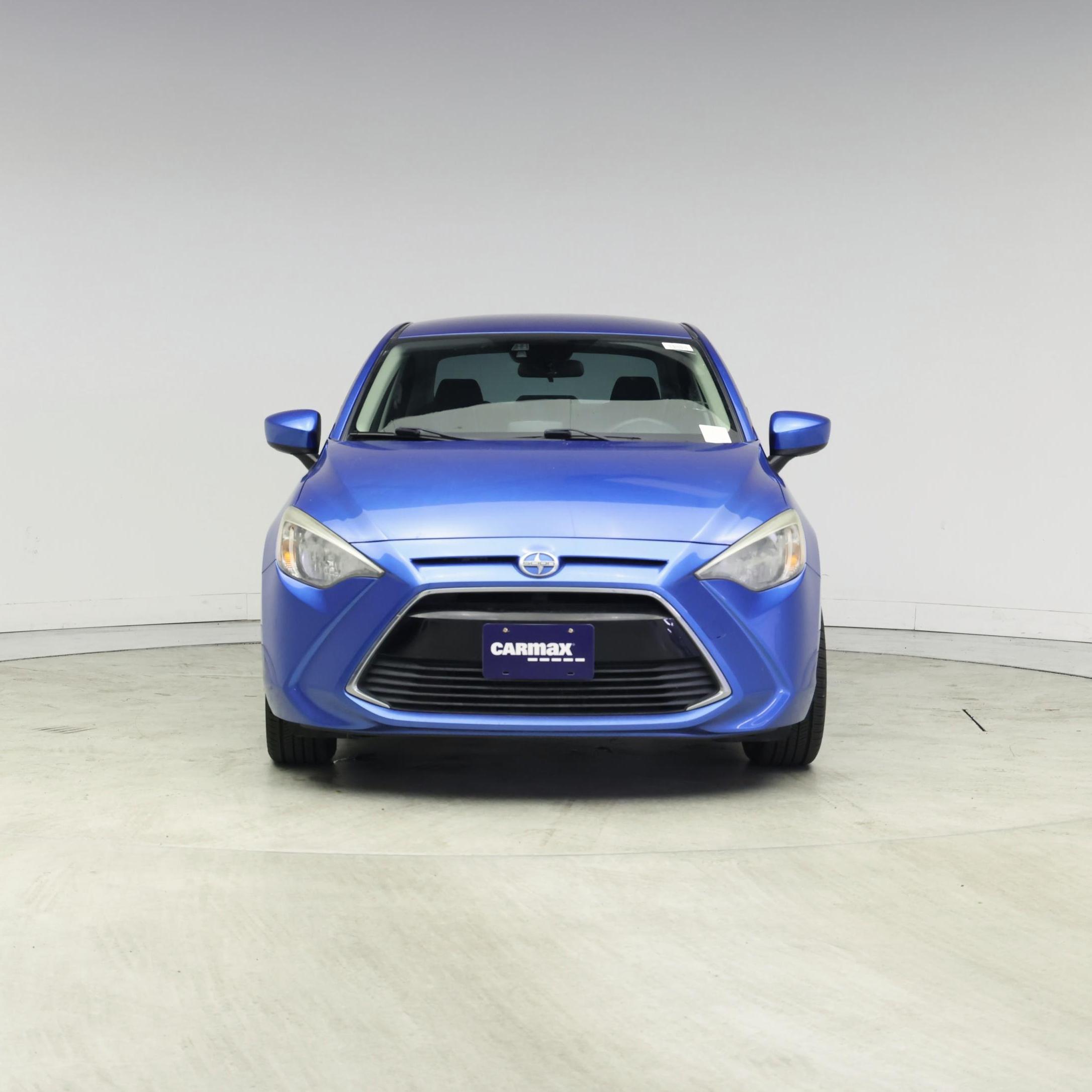 Thumbnail: 2016 Scion iA - 5