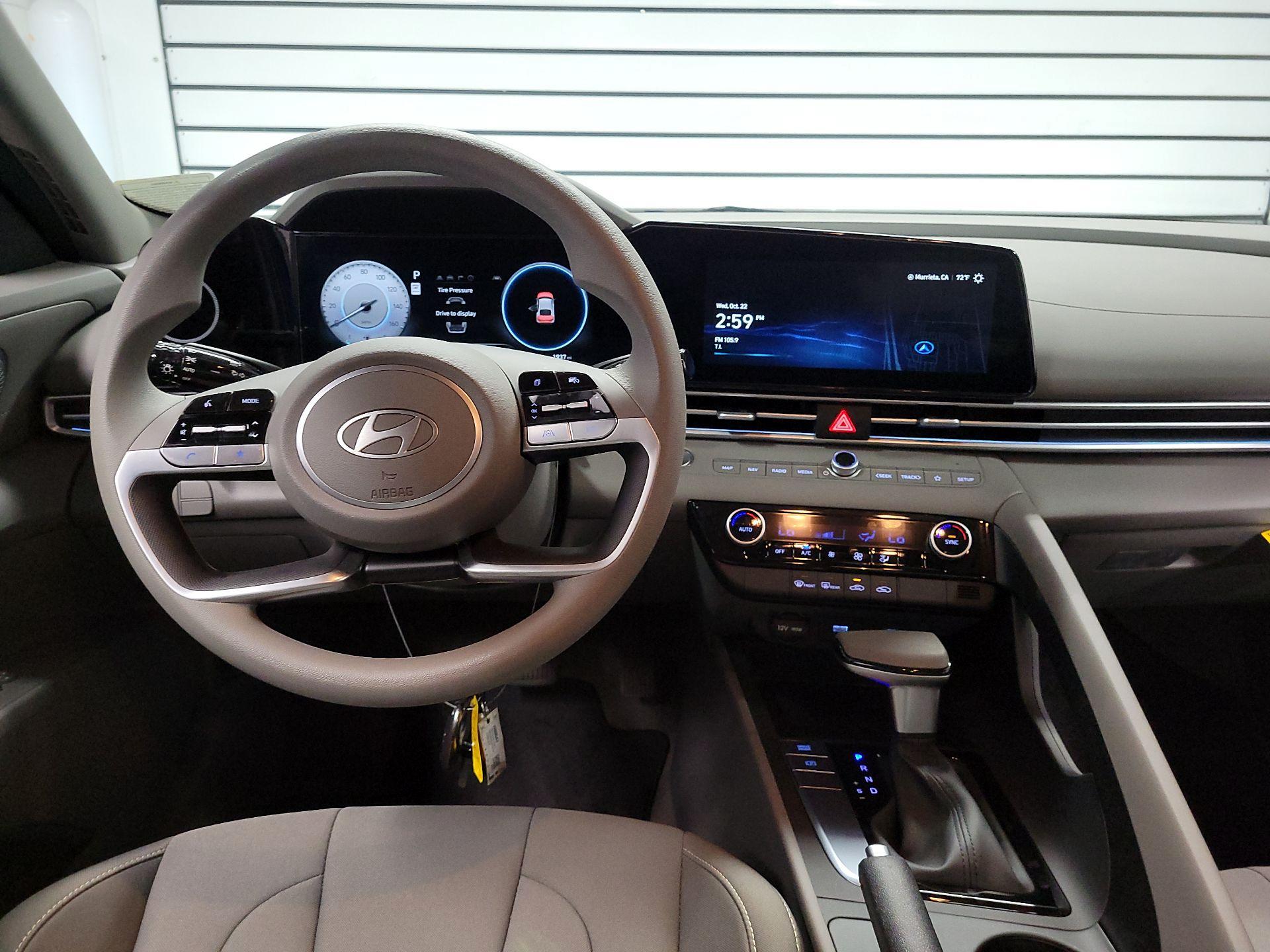Thumbnail: 2024 Hyundai Elantra - 9