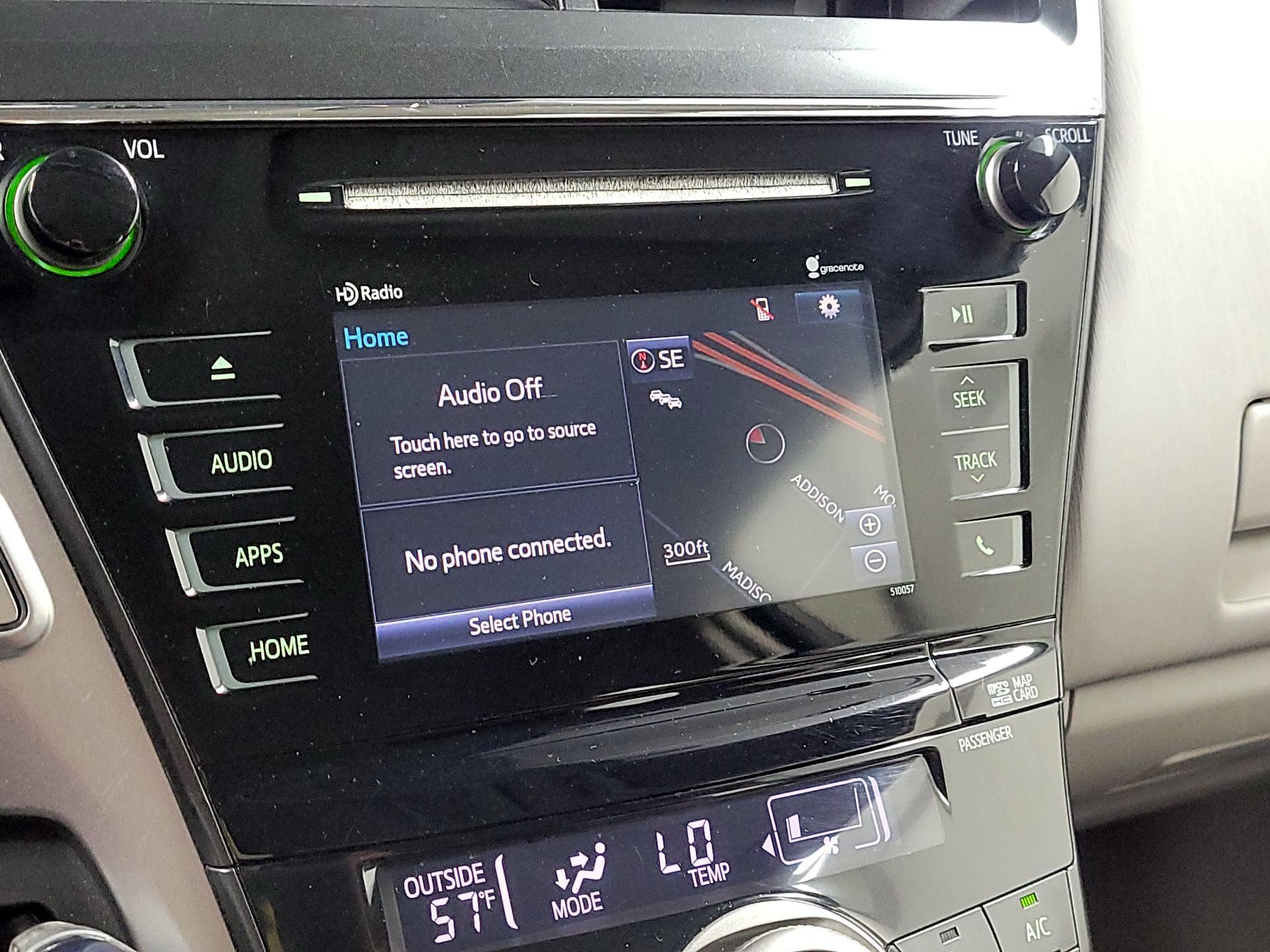 Thumbnail: 2015 Toyota Prius v - 13