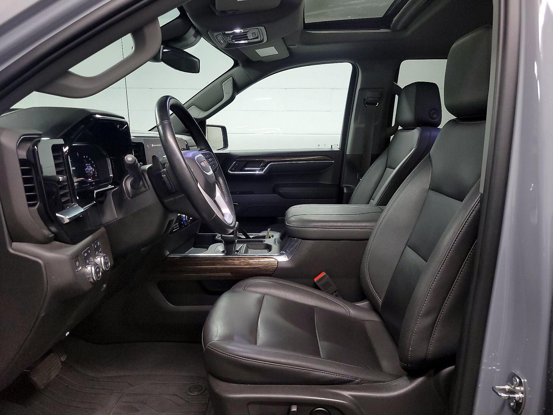 Thumbnail: 2024 GMC Sierra 1500 - 11