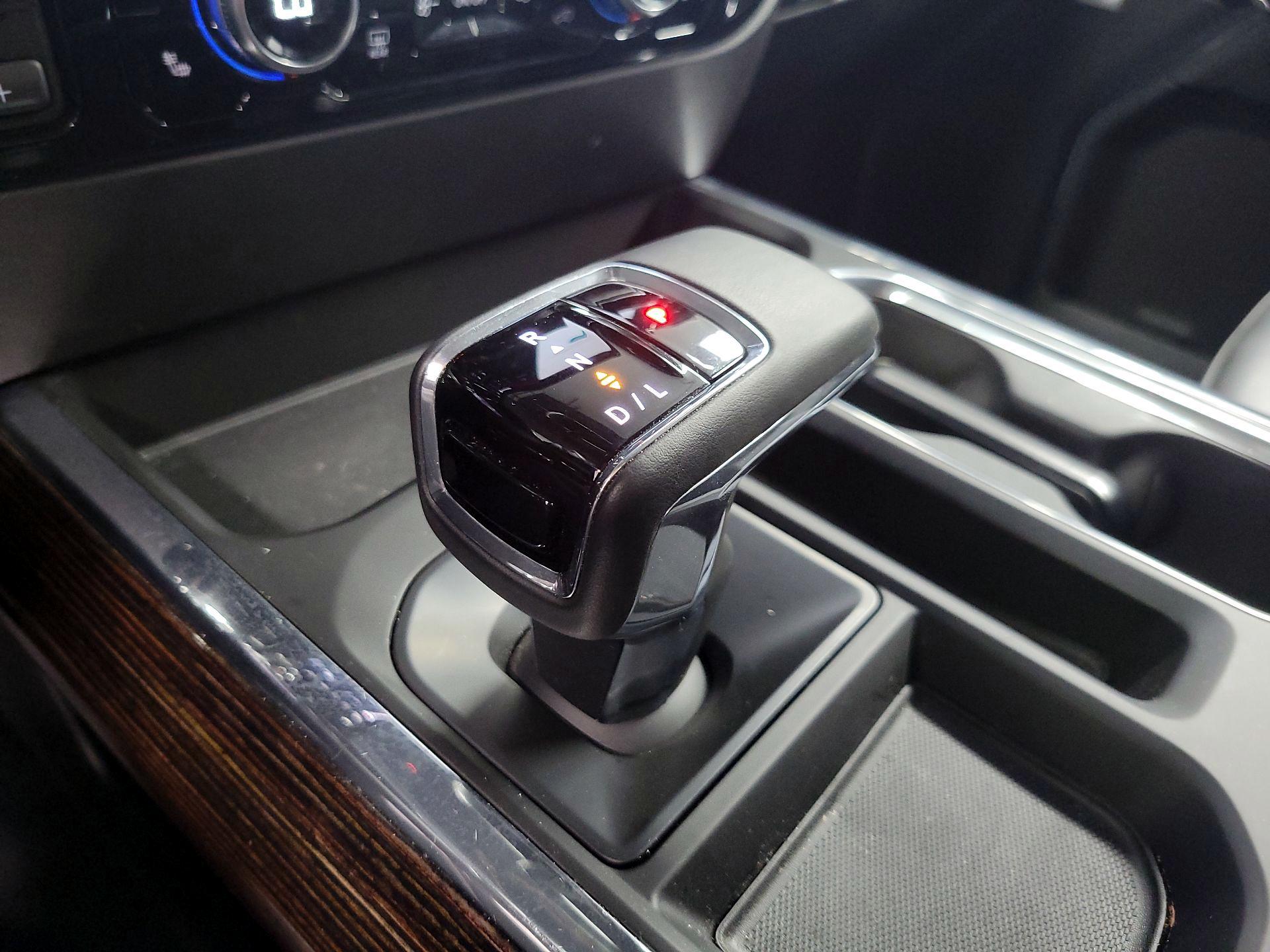 Thumbnail: 2024 GMC Sierra 1500 - 17