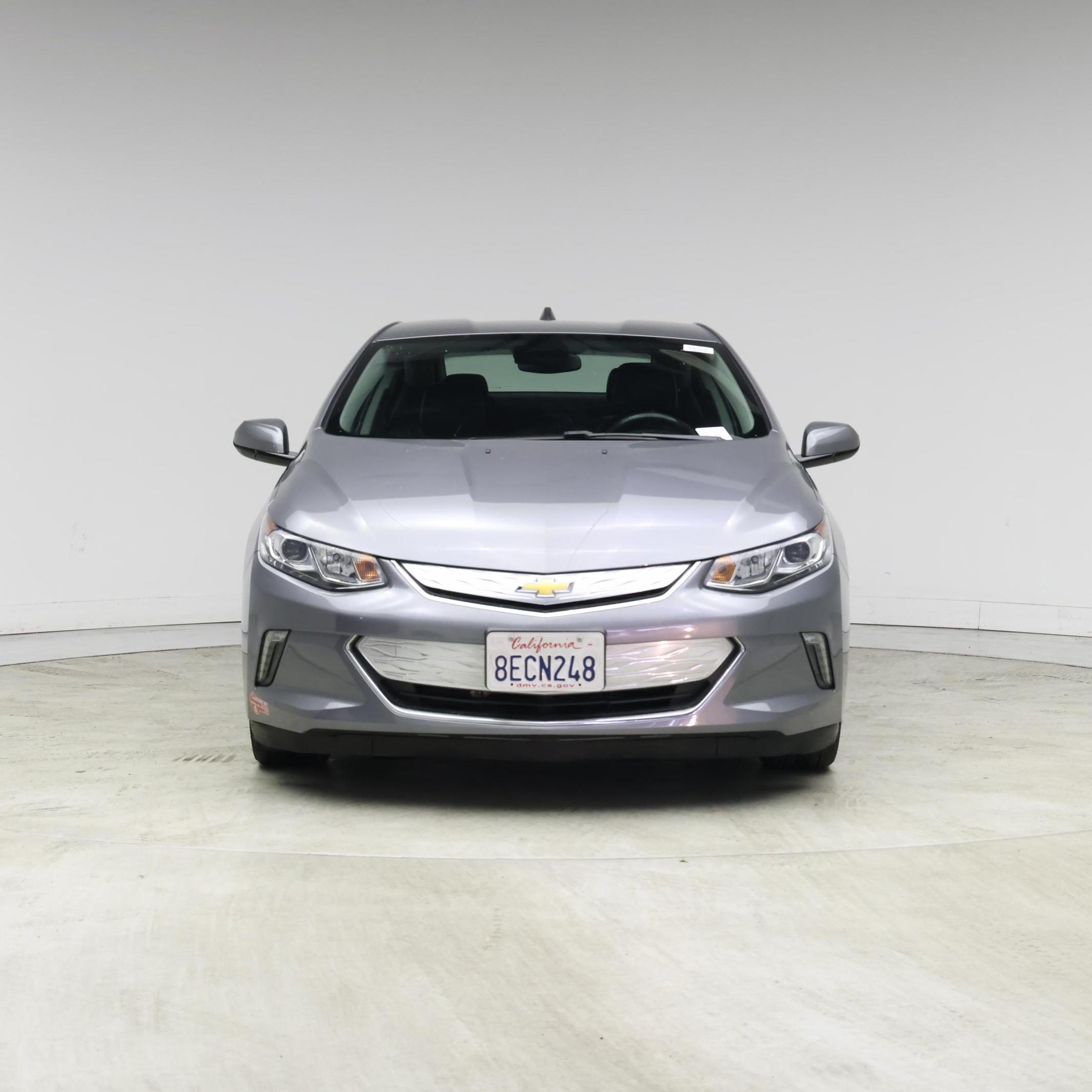 Thumbnail: 2018 Chevrolet Volt - 5
