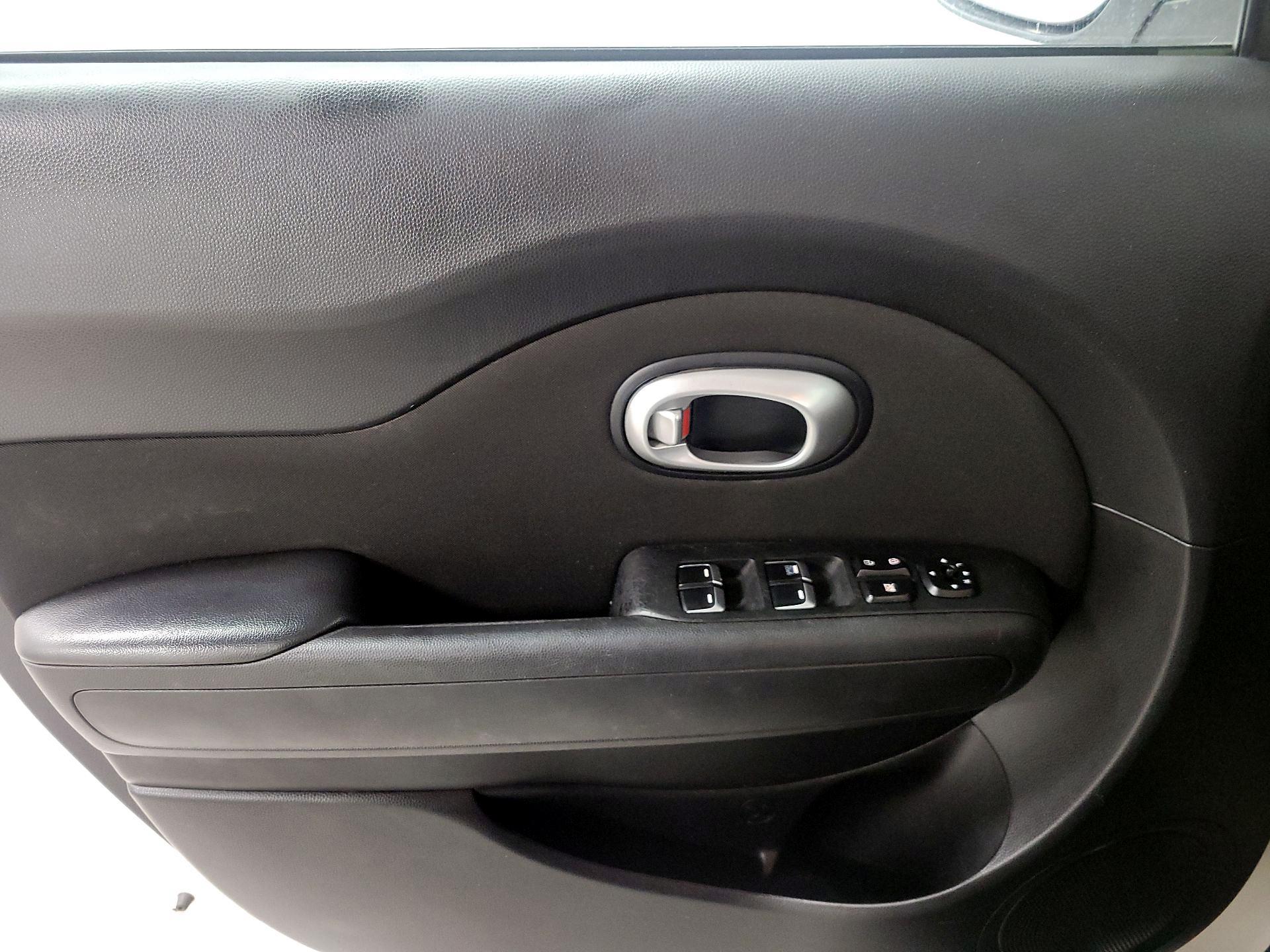 Thumbnail: 2019 Kia Soul - 12