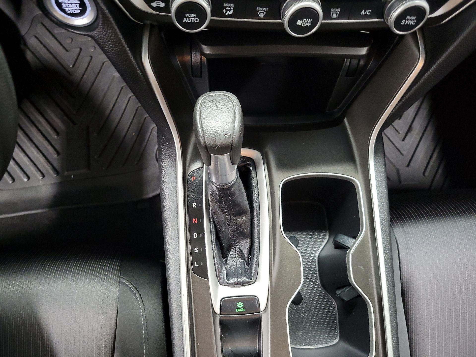 Thumbnail: 2019 Honda Accord - 17