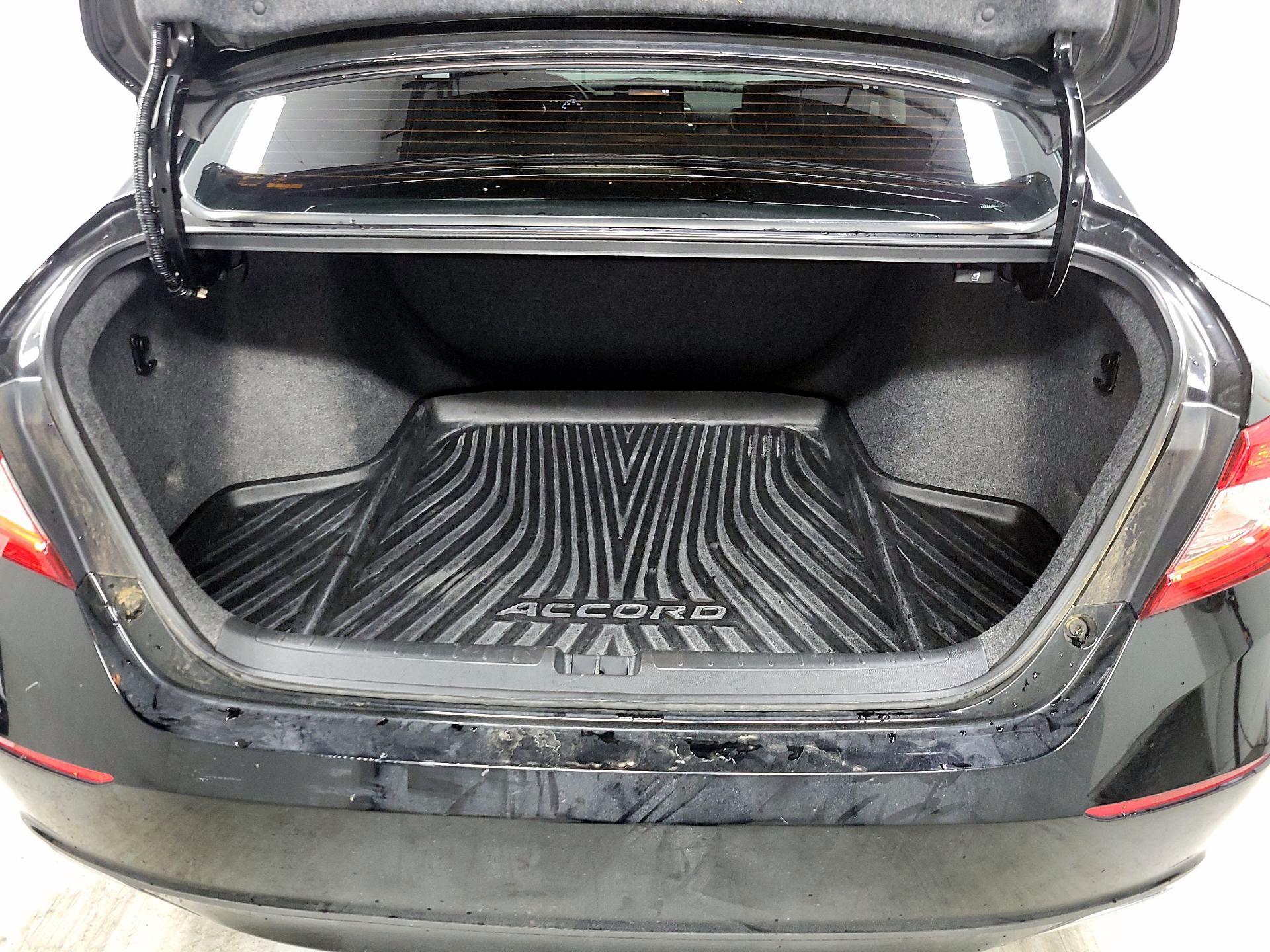 Thumbnail: 2019 Honda Accord - 20