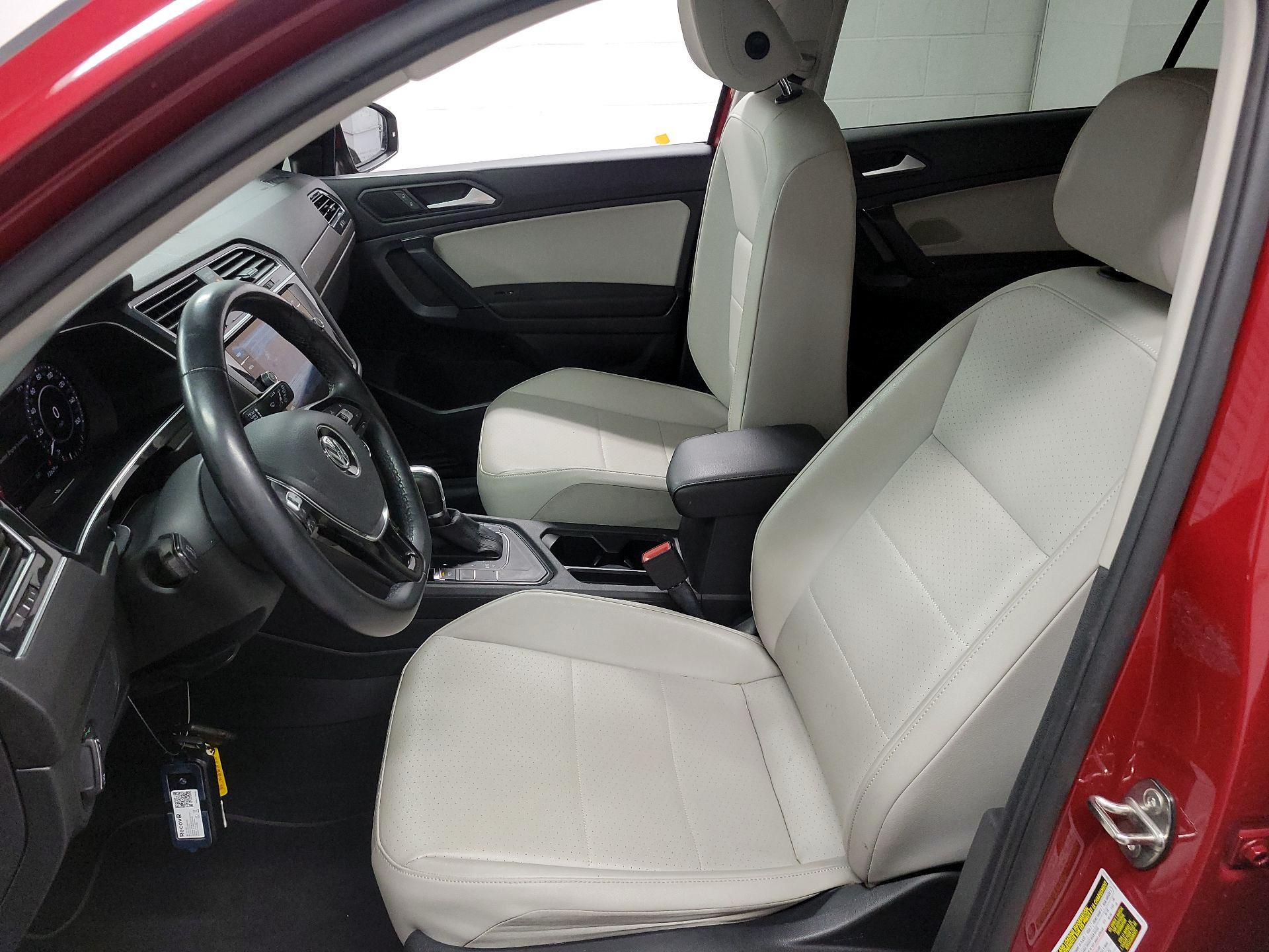 Thumbnail: 2019 Volkswagen Tiguan - 11