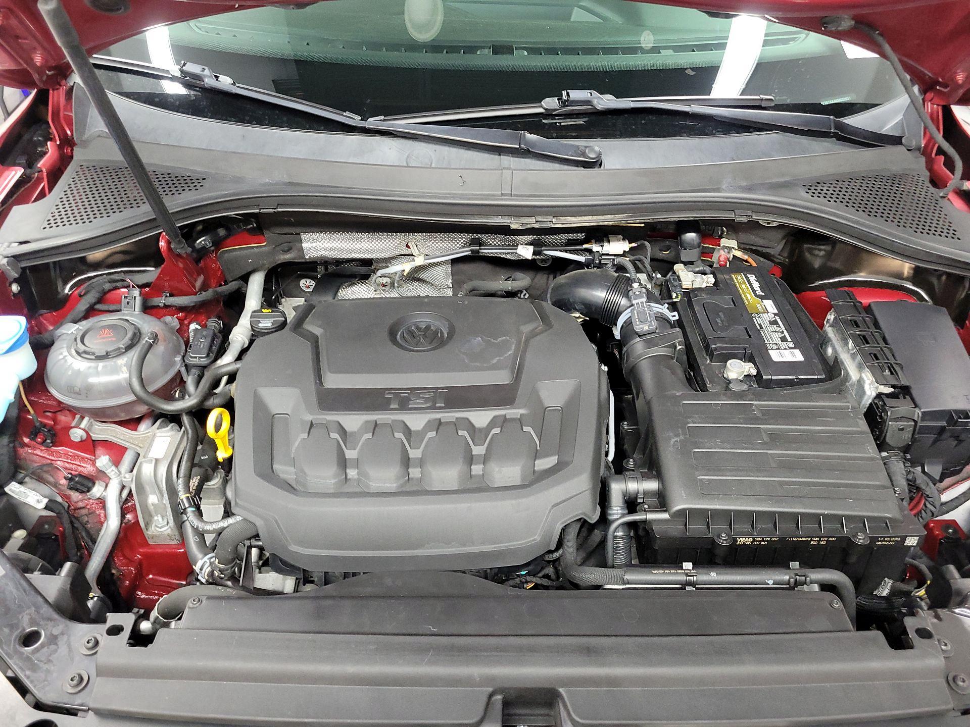 Thumbnail: 2019 Volkswagen Tiguan - 20