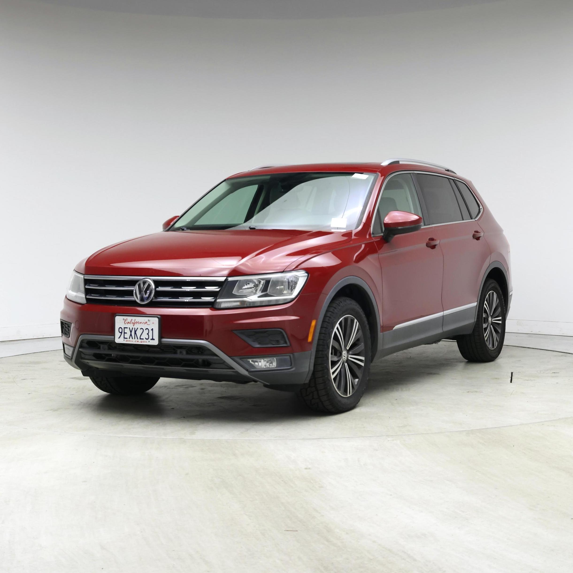 Thumbnail: 2019 Volkswagen Tiguan - 4