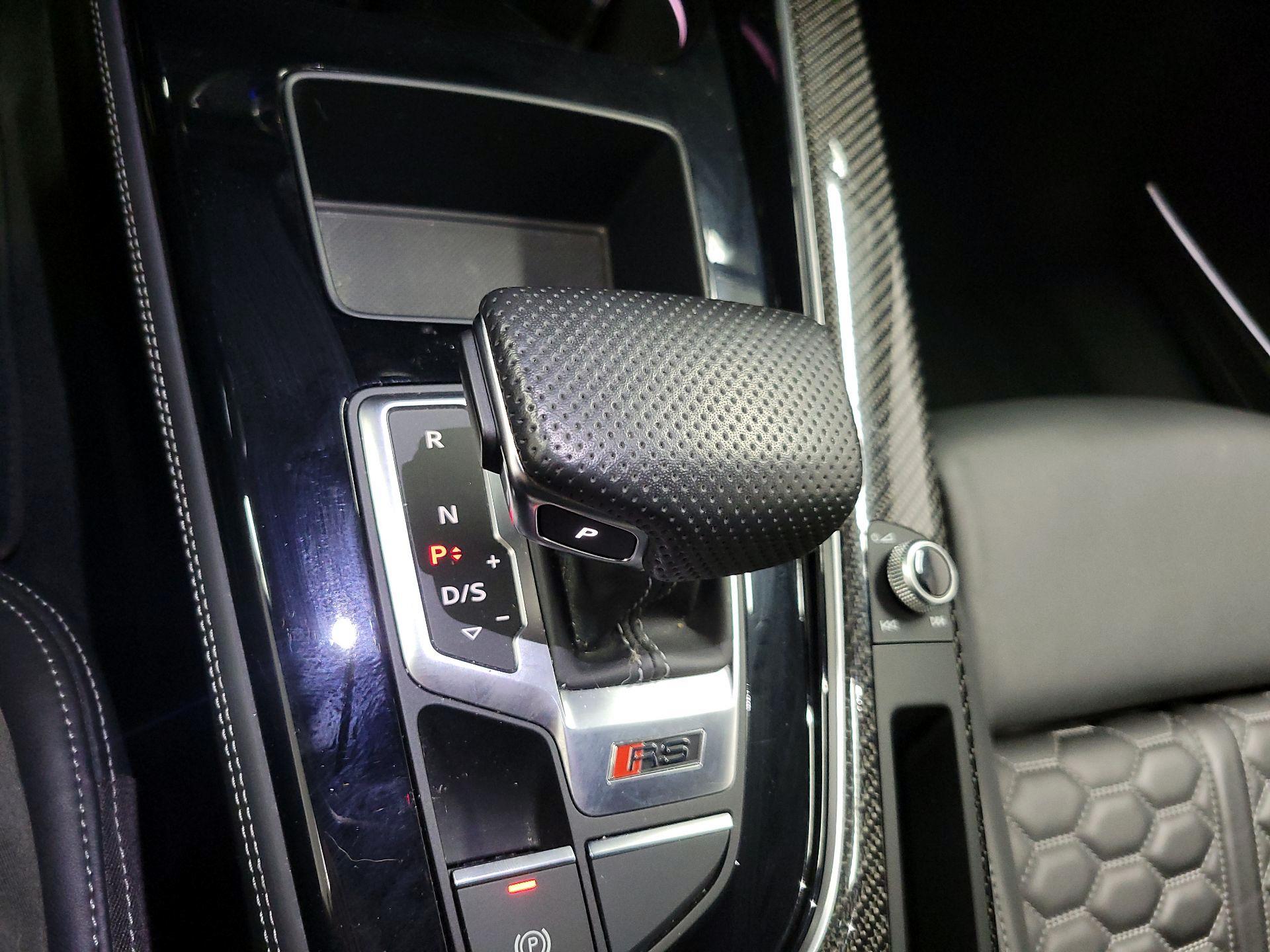 Thumbnail: 2022 Audi RS 5 - 16