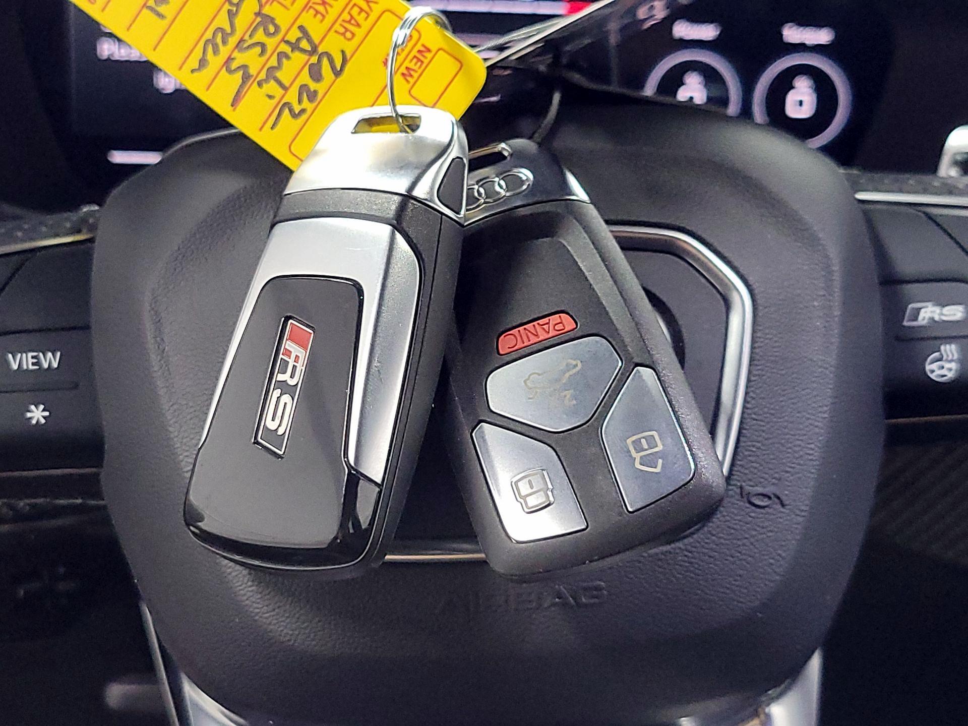 Thumbnail: 2022 Audi RS 5 - 20