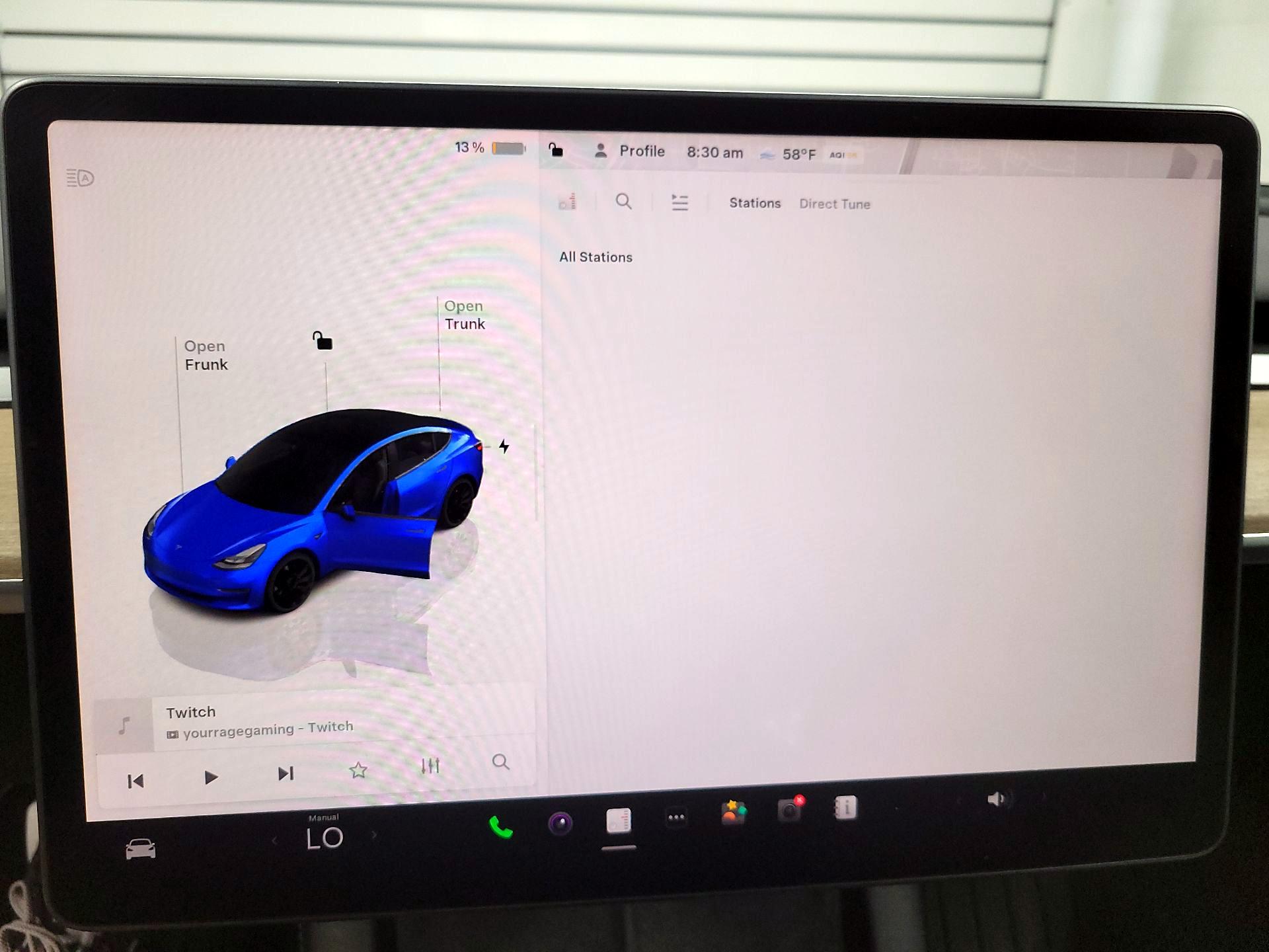 Thumbnail: 2022 Tesla Model 3 - 15
