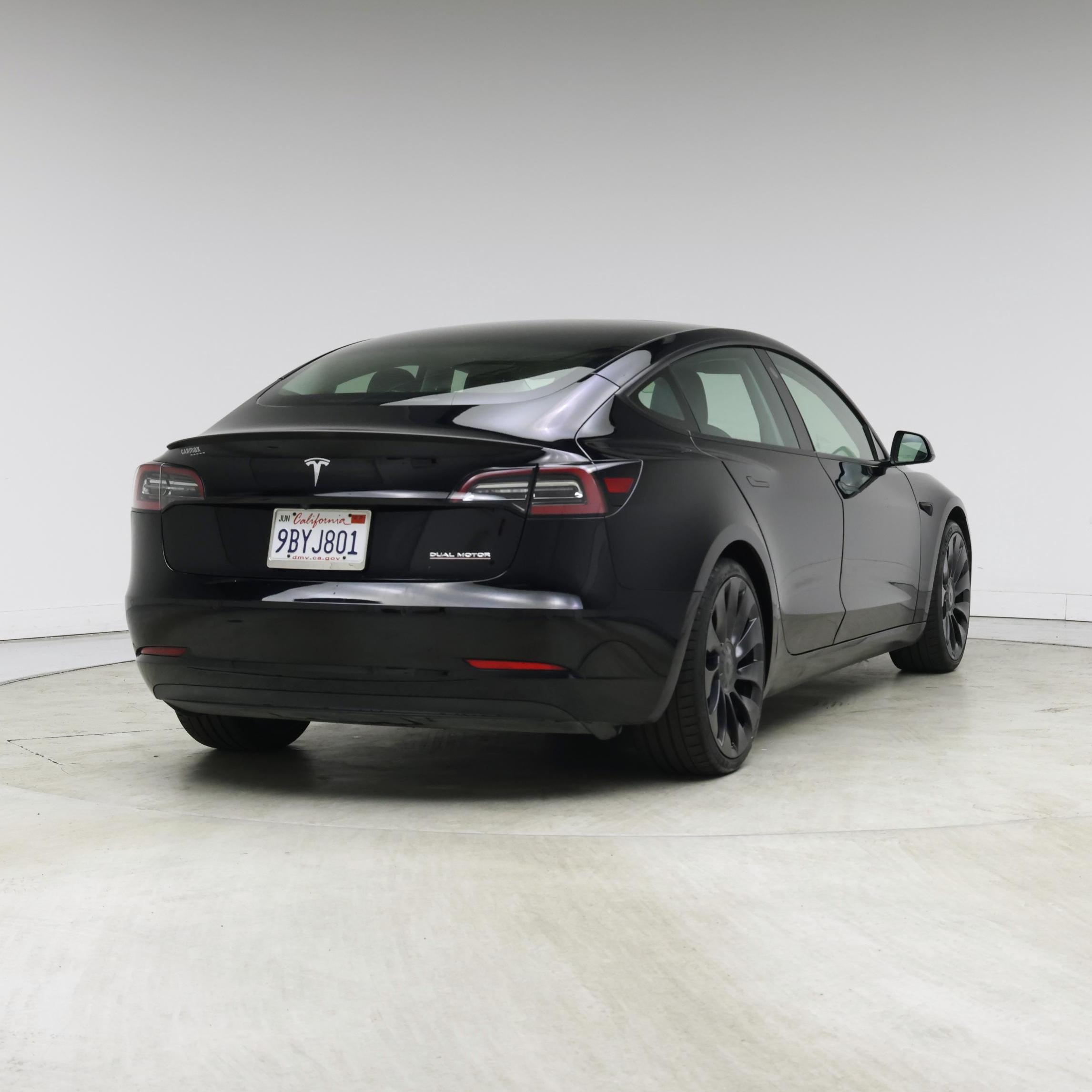 Thumbnail: 2022 Tesla Model 3 - 8