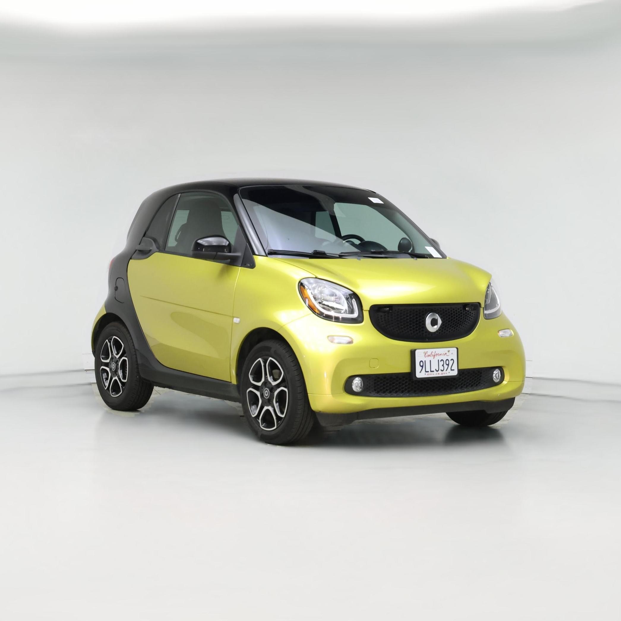 Thumbnail: 2016 smart fortwo - 1