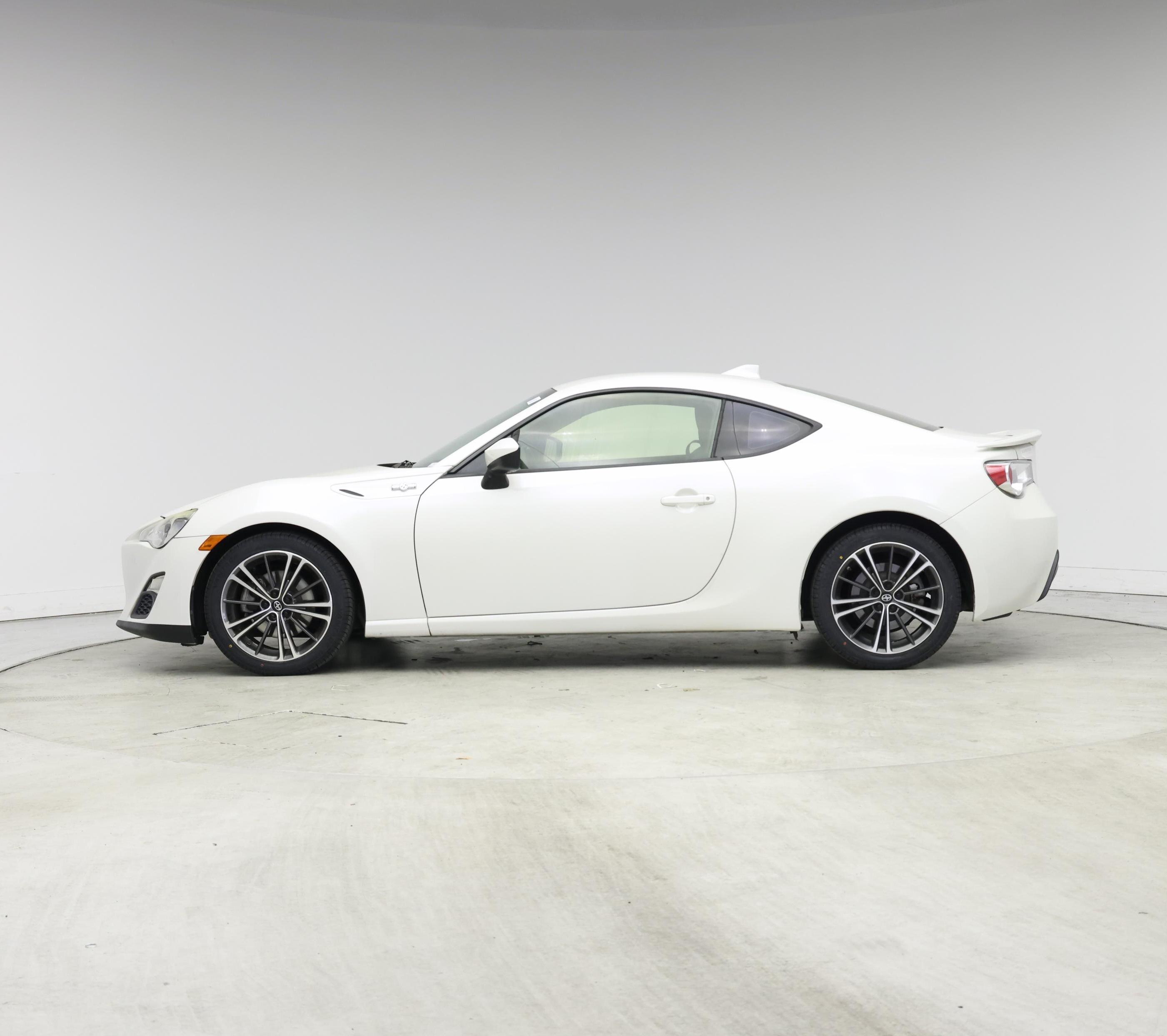 Thumbnail: 2016 Scion FR-S - 3