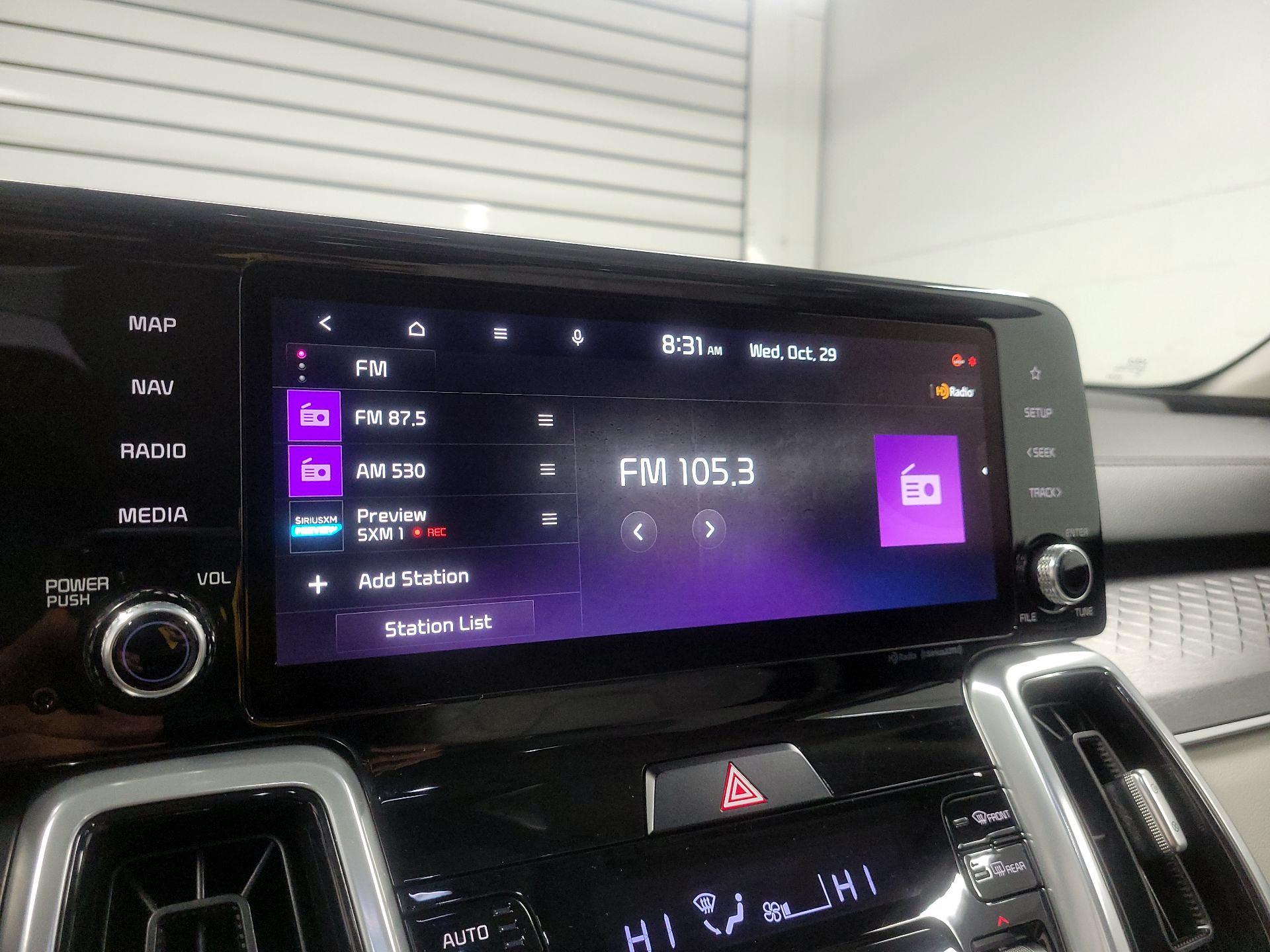 Thumbnail: 2023 Kia Sorento - 15