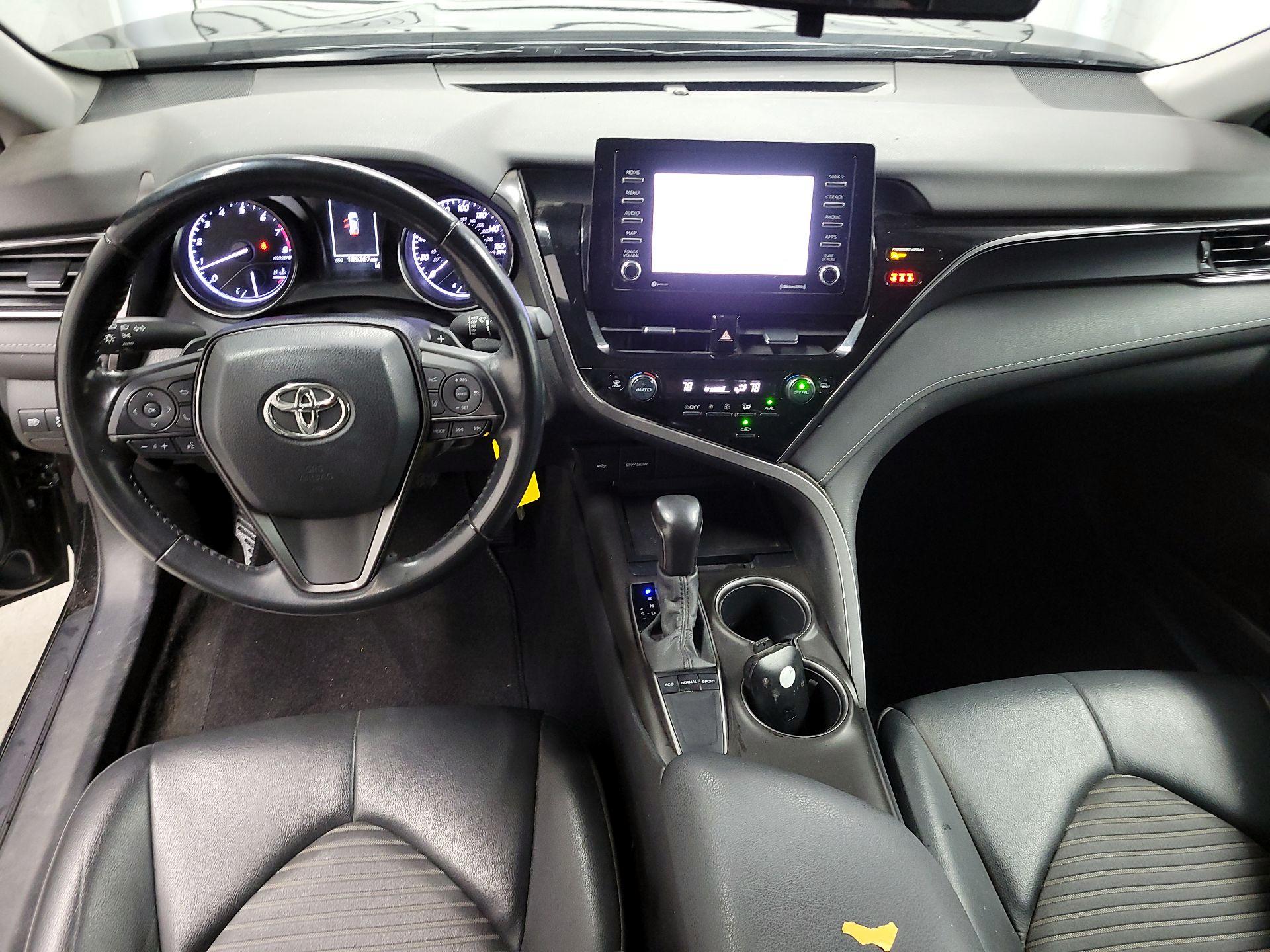 Thumbnail: 2022 Toyota Camry - 9