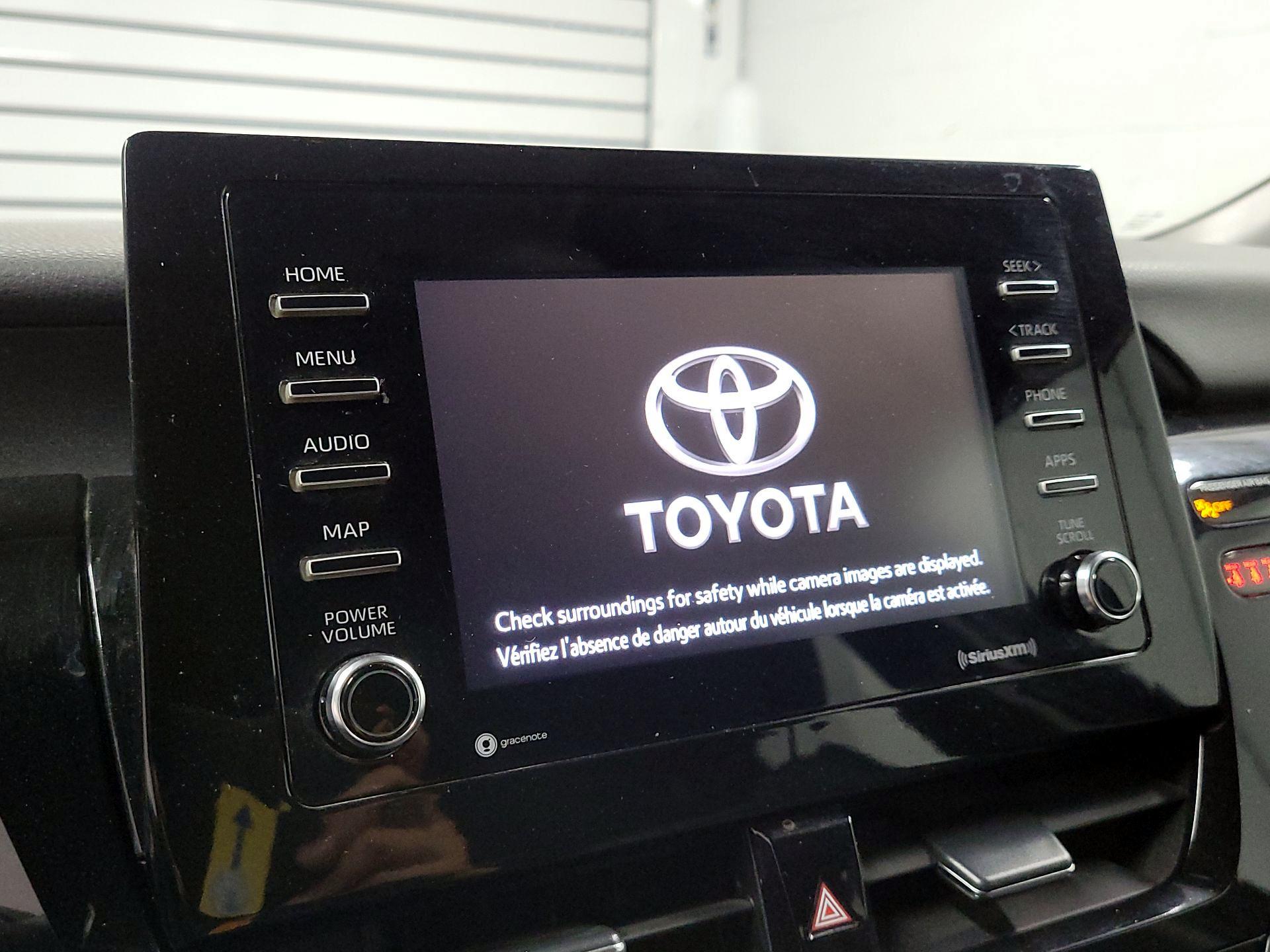 Thumbnail: 2022 Toyota Camry - 14