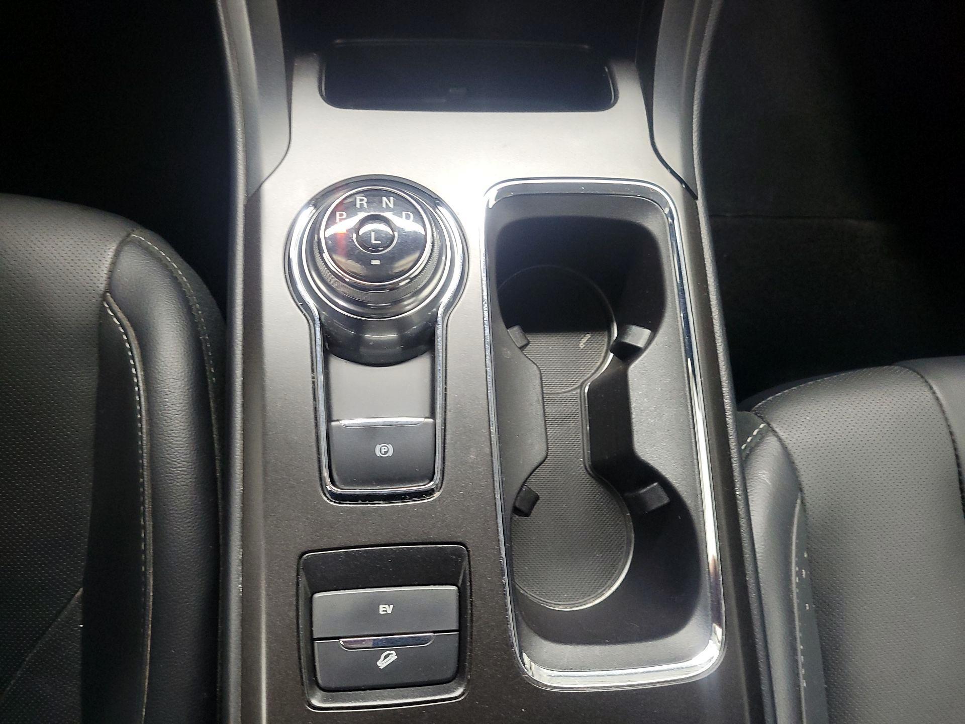 Thumbnail: 2017 Ford Fusion - 18